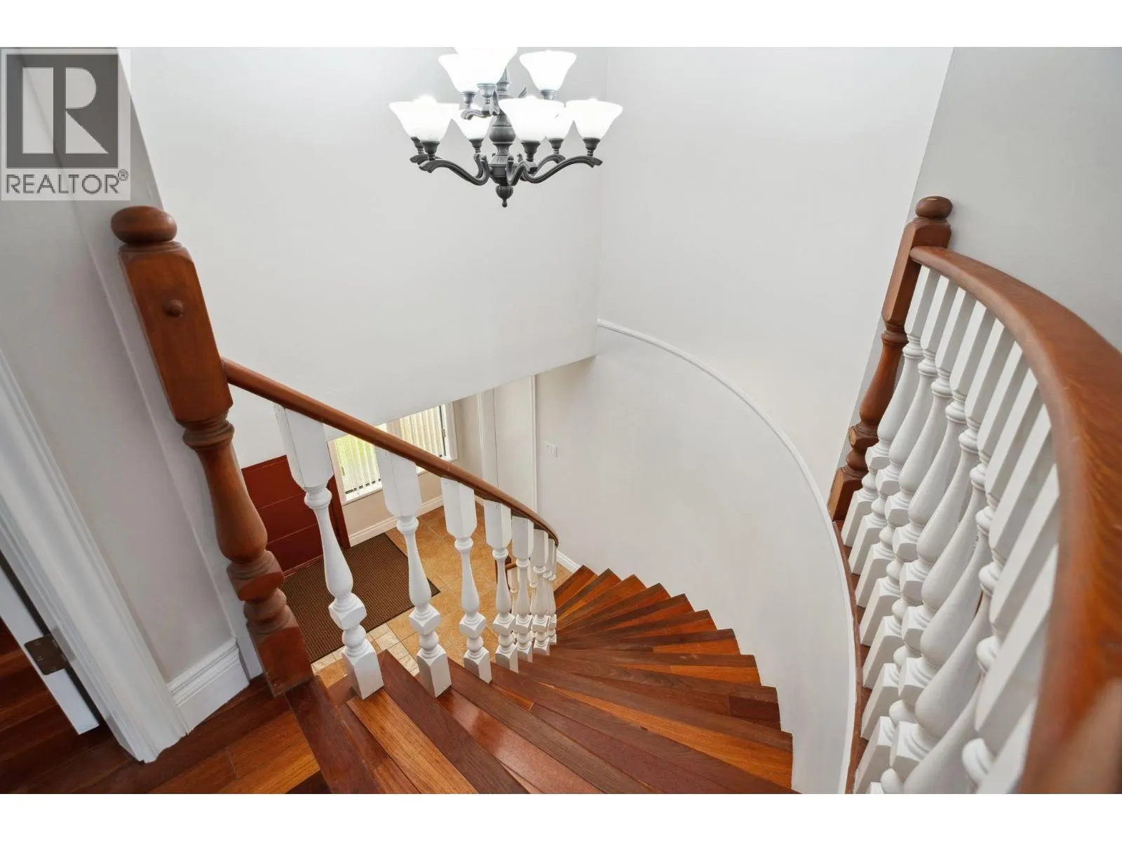 7347 QUEENSTON COURT