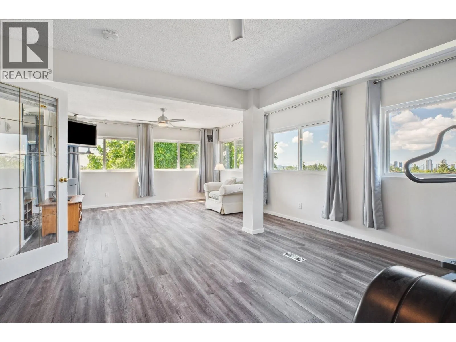 7347 QUEENSTON COURT