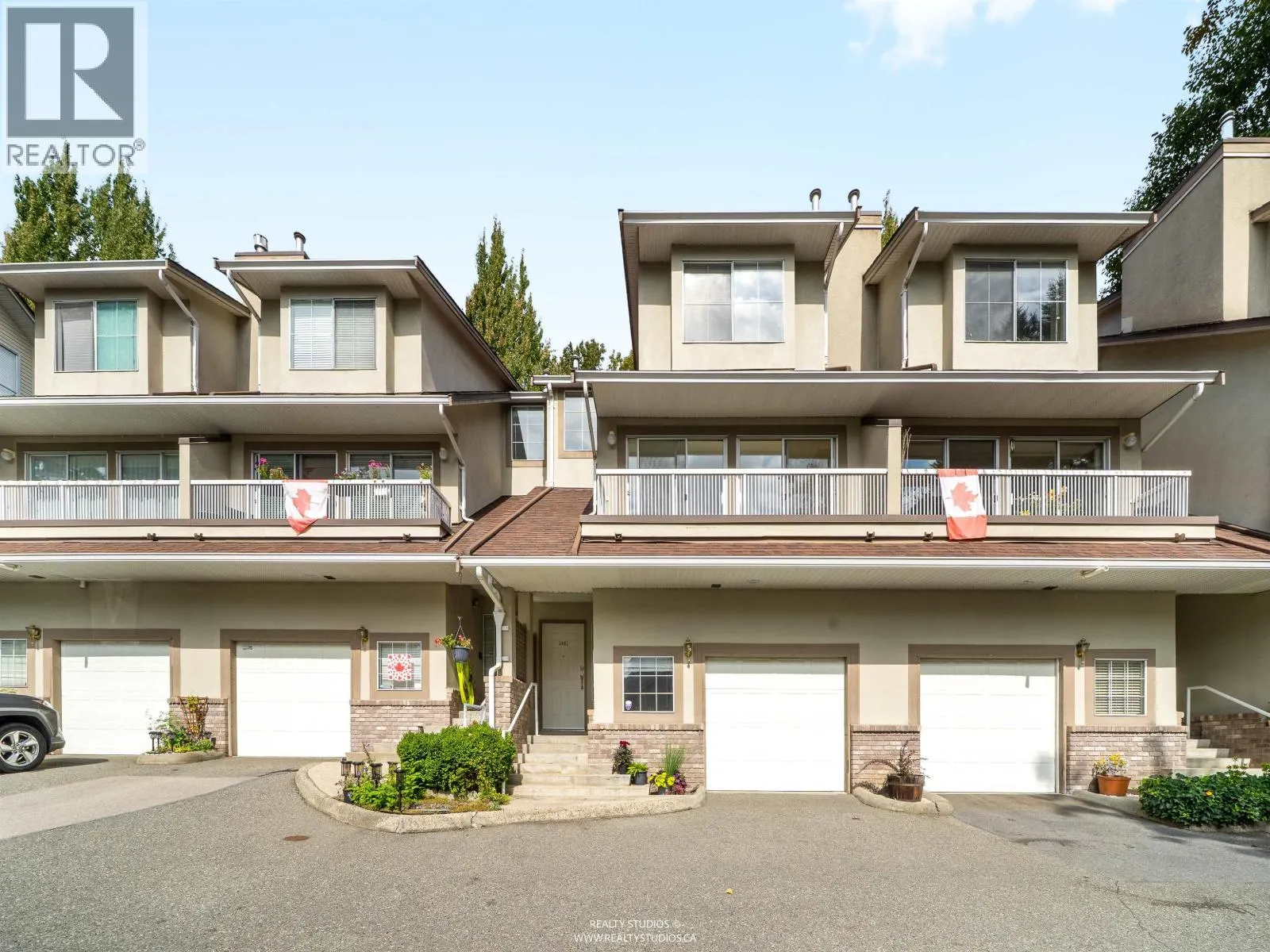 3461 AMBERLY PLACE