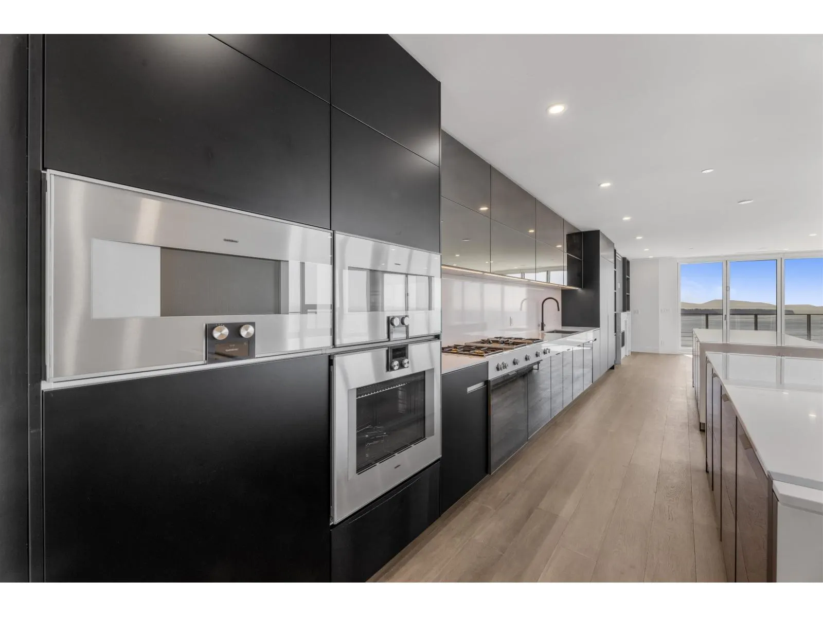 1302 1342 JOHNSTON ROAD