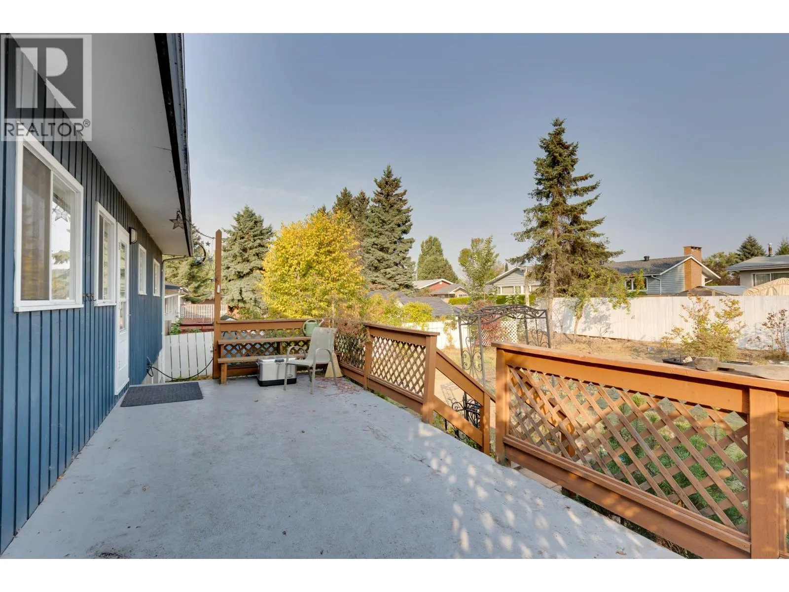 1408 FRASER CRESCENT