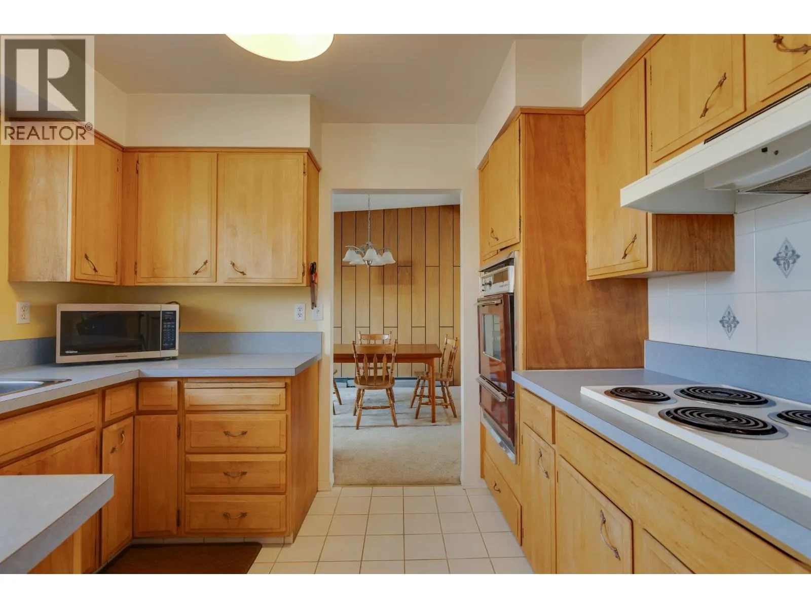 1408 FRASER CRESCENT