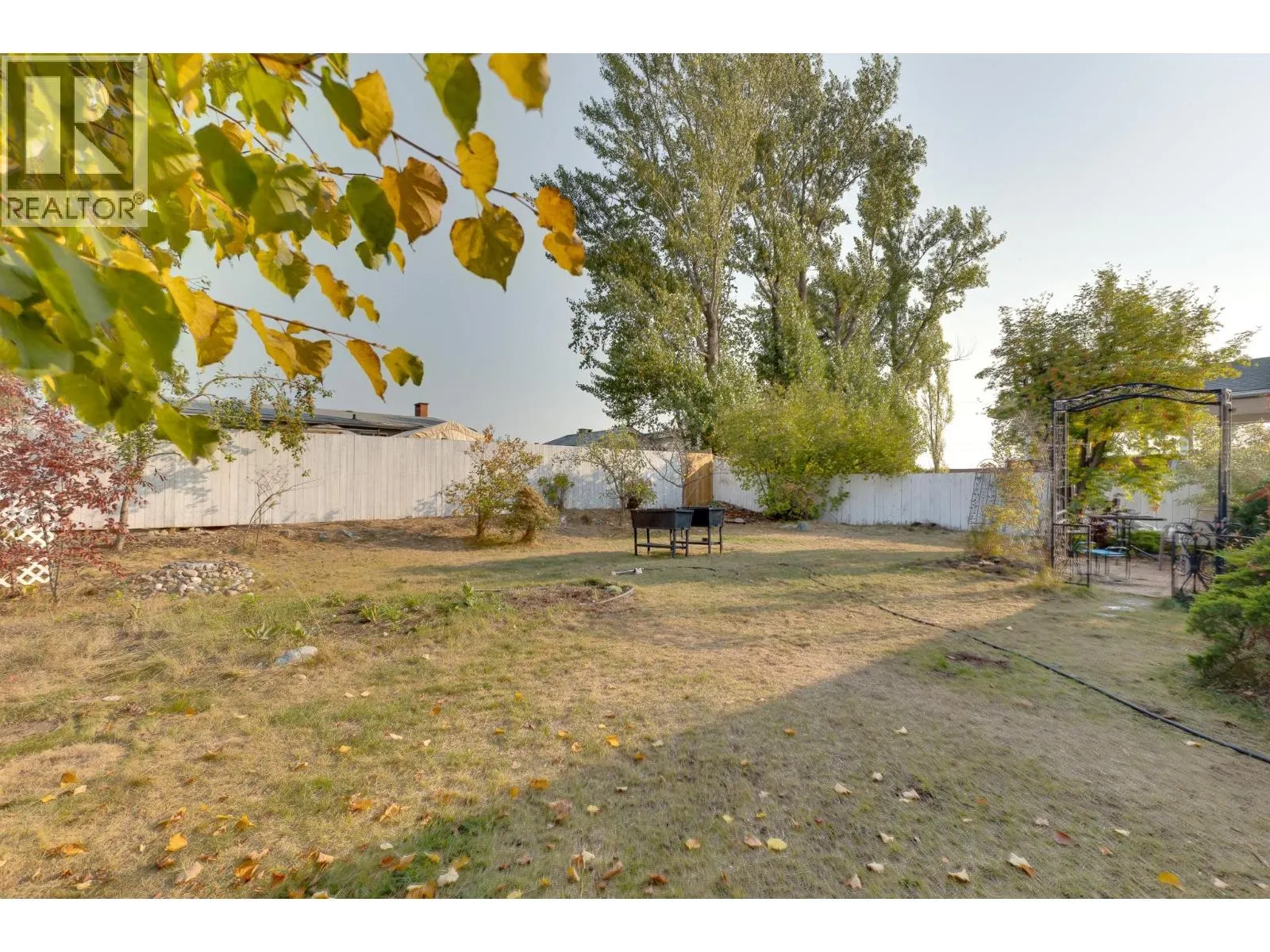 1408 FRASER CRESCENT