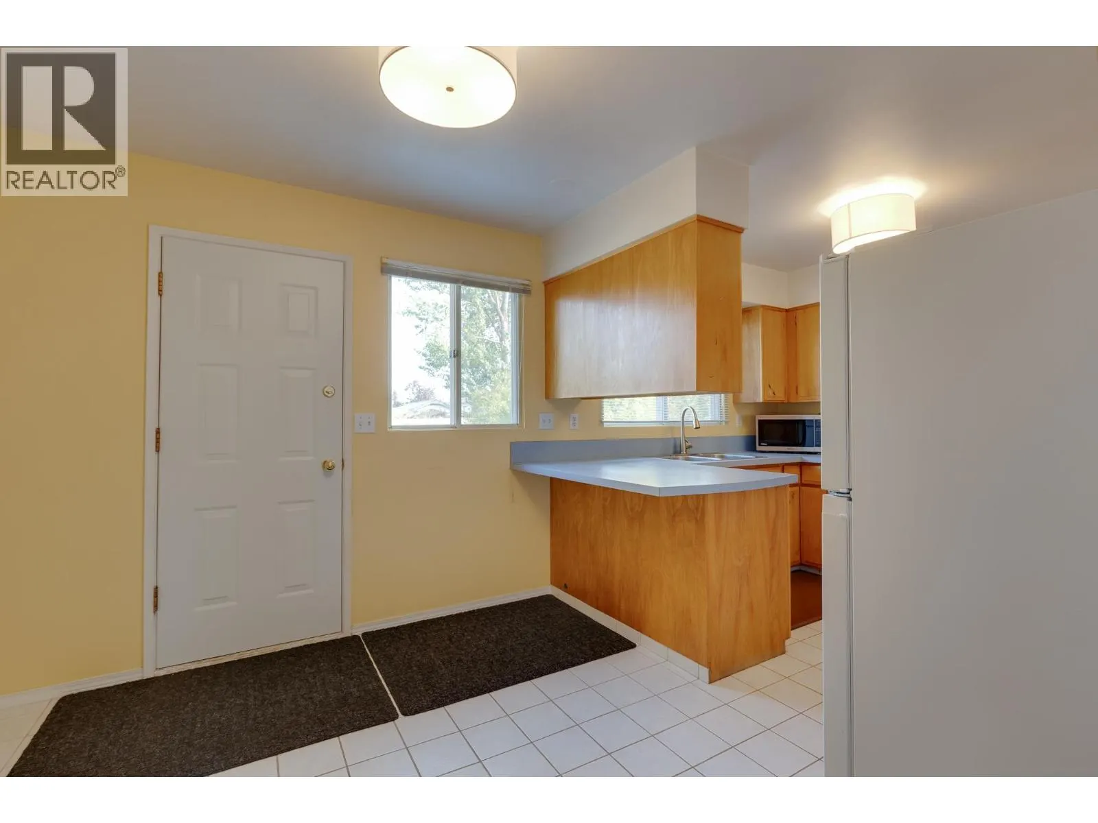 1408 FRASER CRESCENT