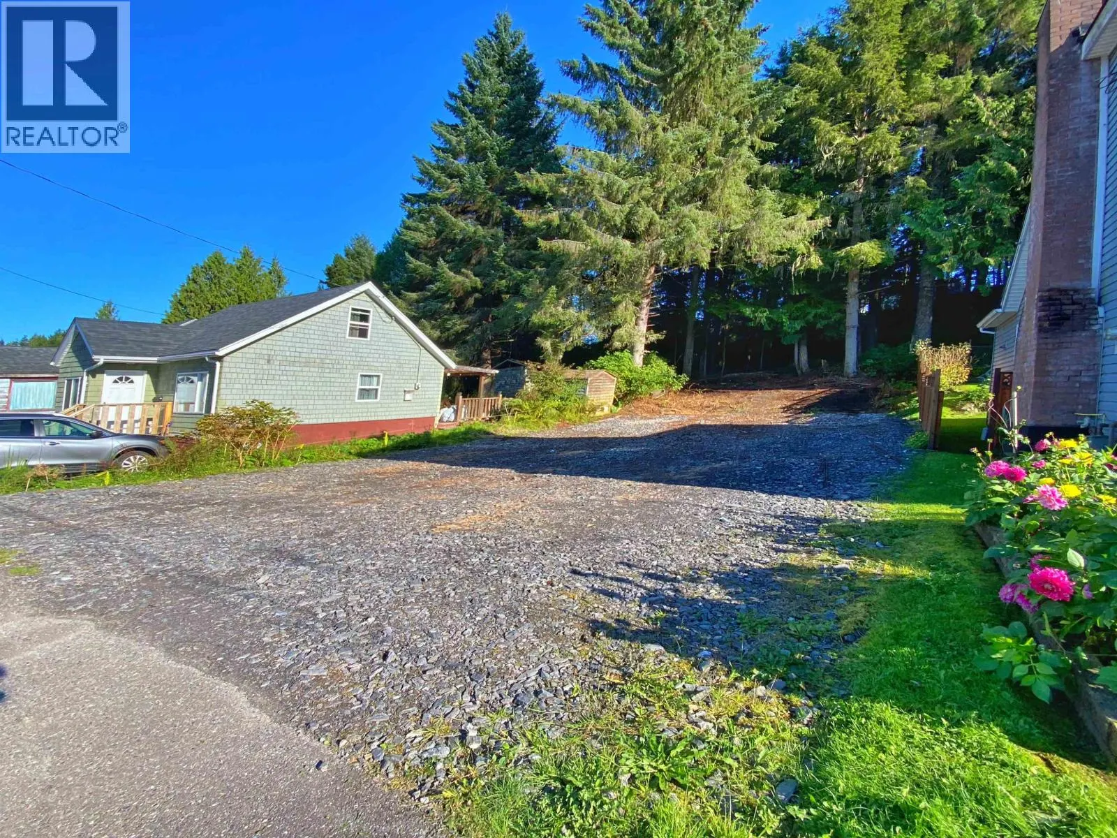 1376 OVERLOOK STREET