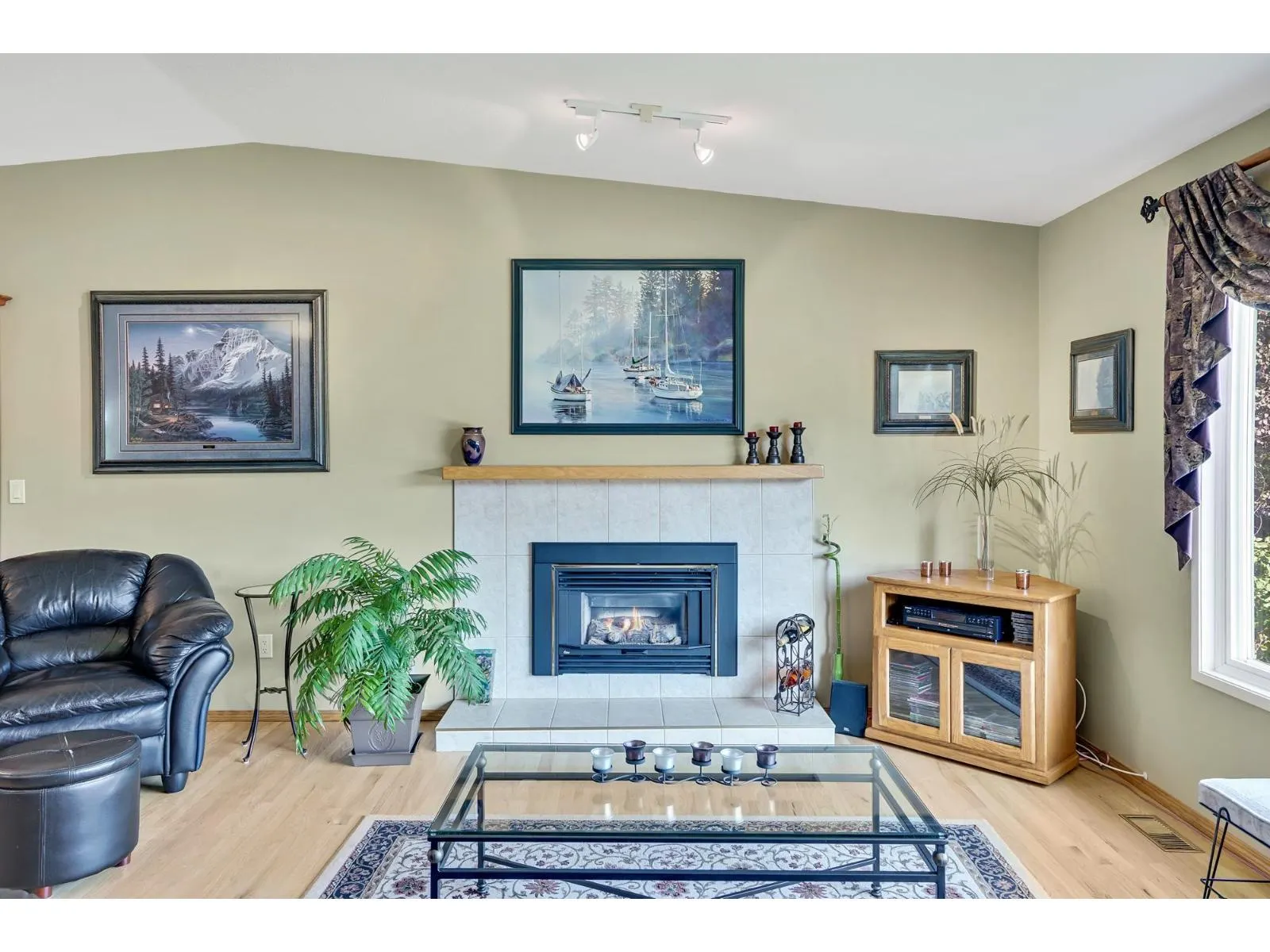 6075 GLENGARRY DRIVE|Sardis South