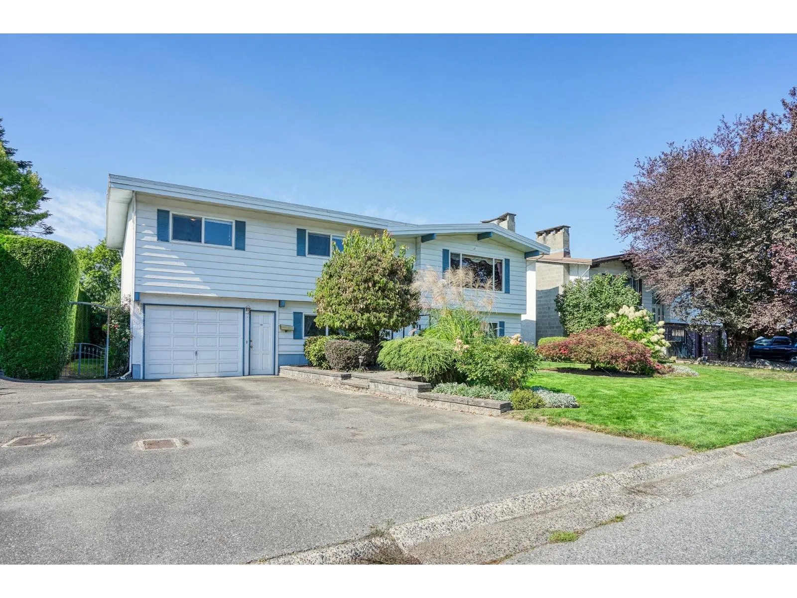 6075 GLENGARRY DRIVE|Sardis South