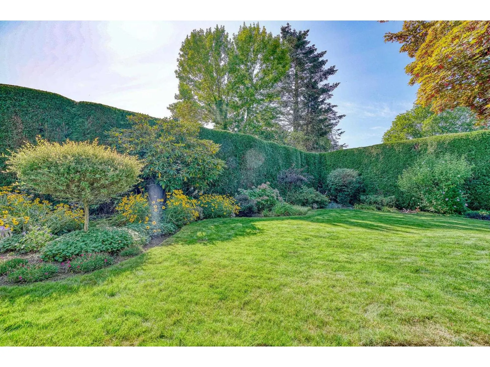 6075 GLENGARRY DRIVE|Sardis South