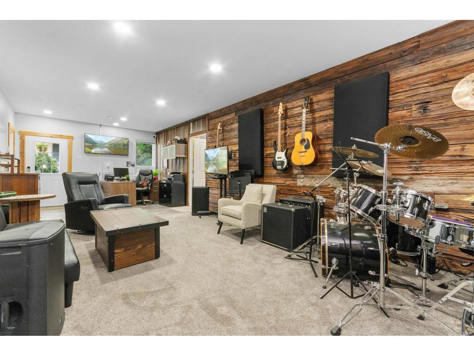 7329 MARBLE HILL ROAD|Eastern Hillsides
