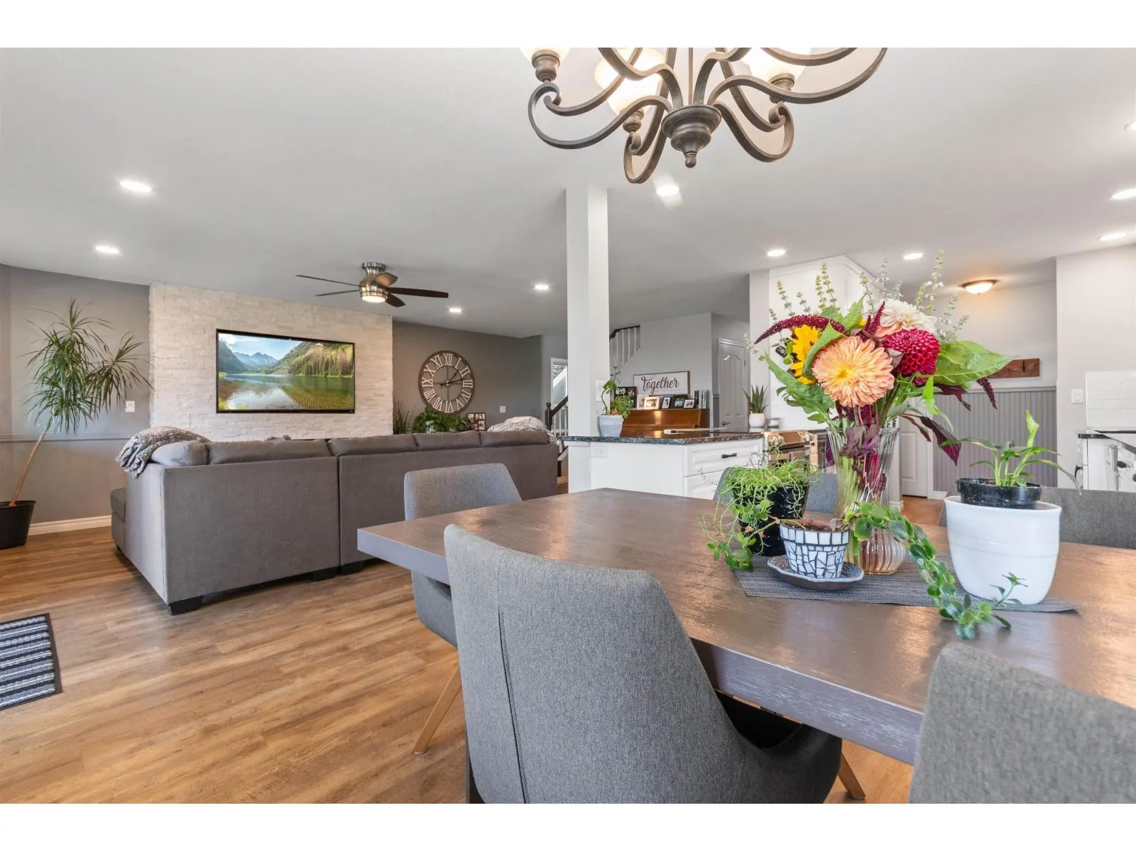 7329 MARBLE HILL ROAD|Eastern Hillsides