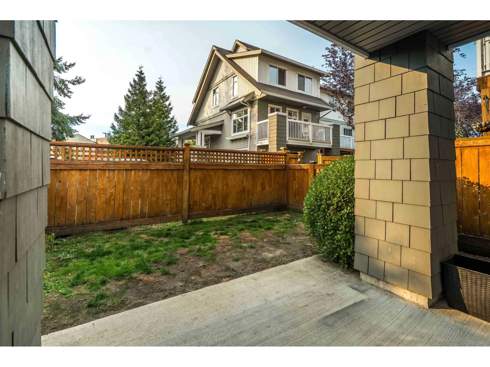 170 16177 83 AVENUE