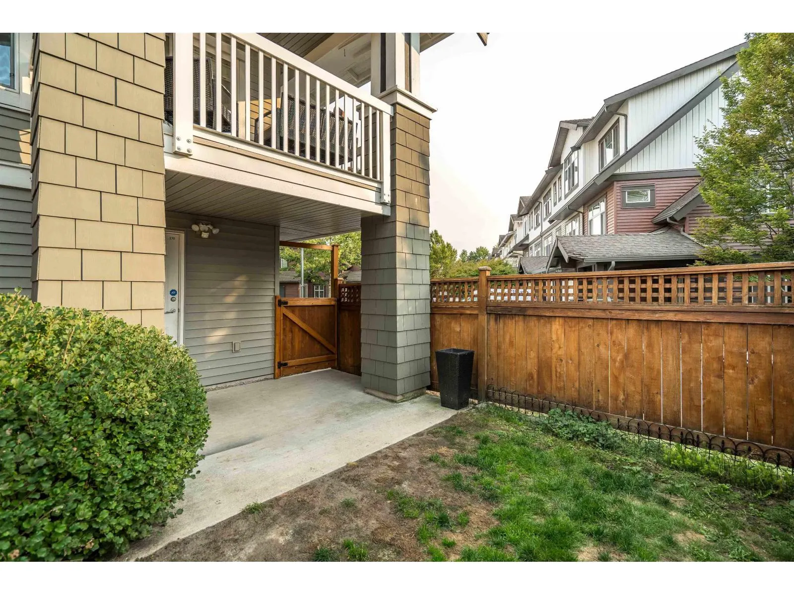 170 16177 83 AVENUE