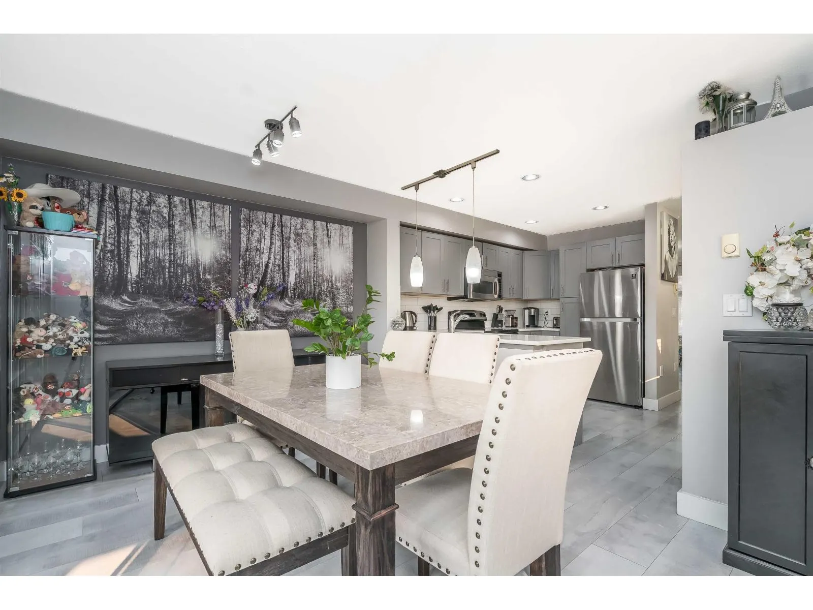 170 16177 83 AVENUE