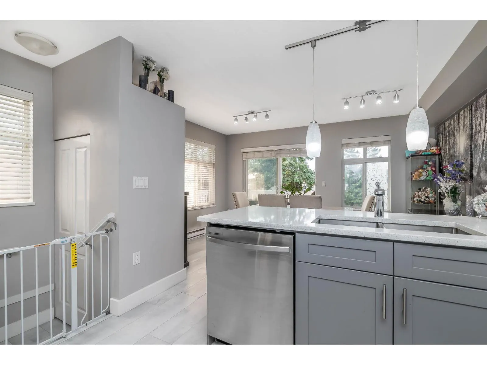 170 16177 83 AVENUE
