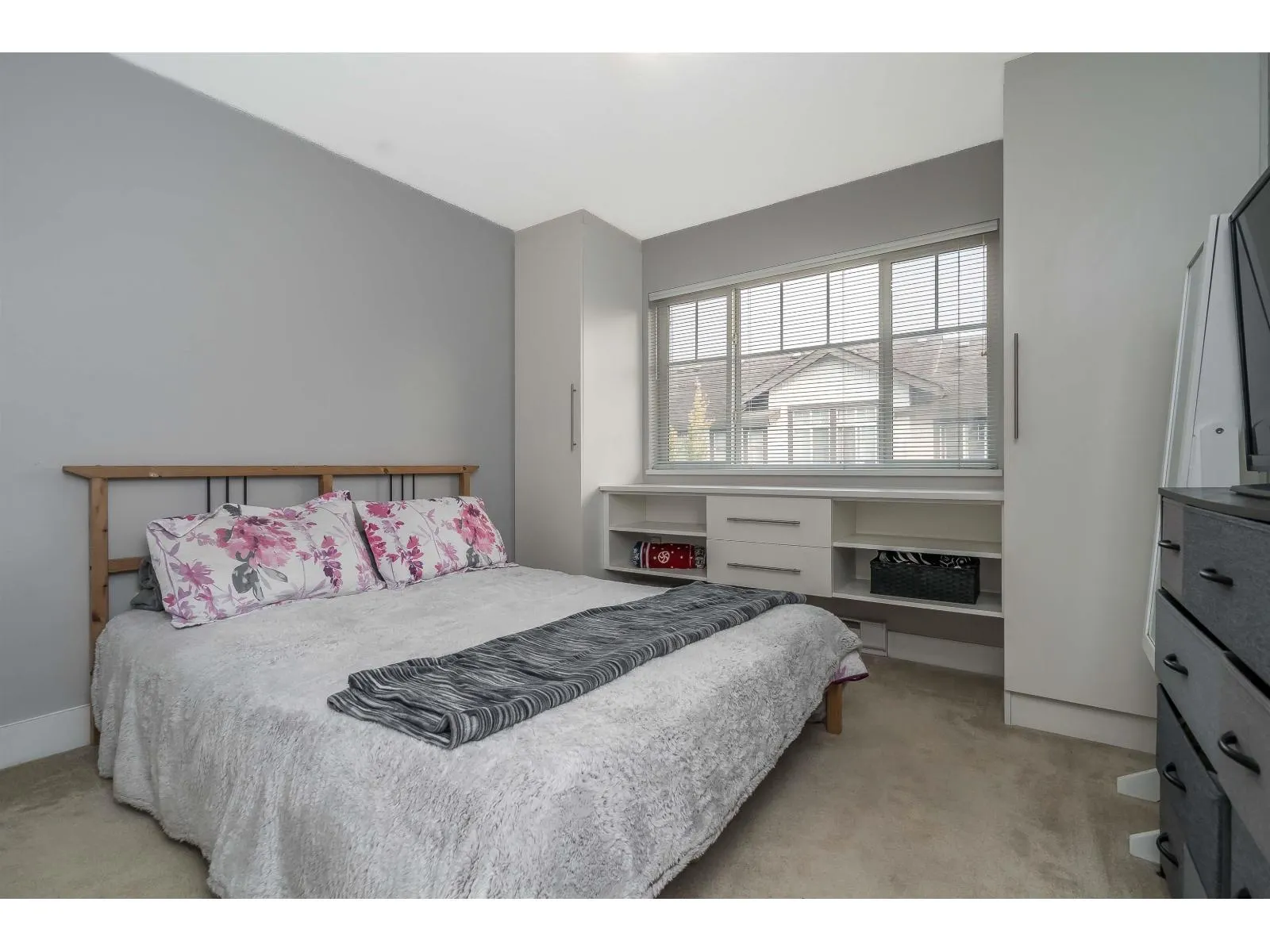 170 16177 83 AVENUE