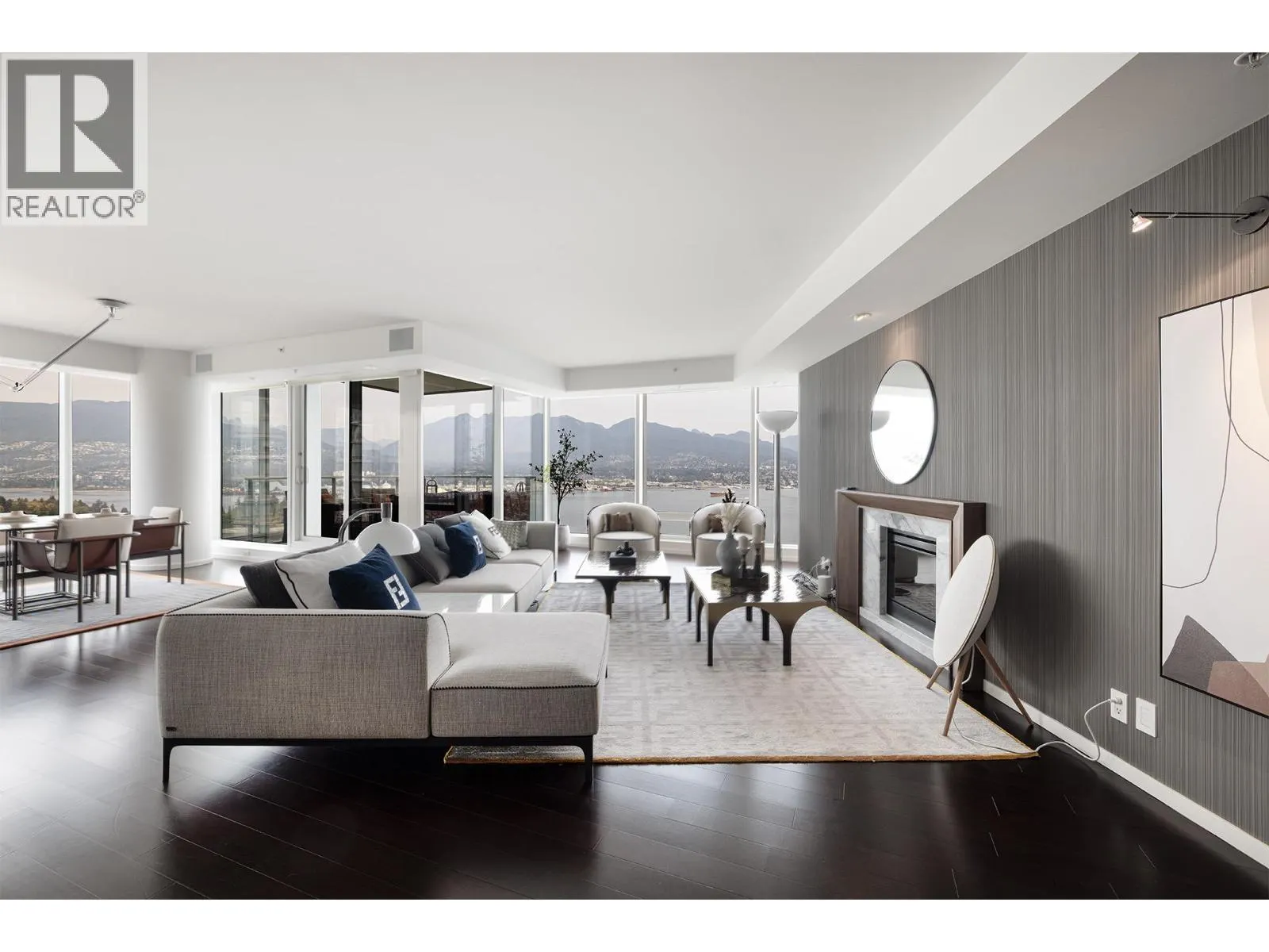 3307 1011 W CORDOVA STREET