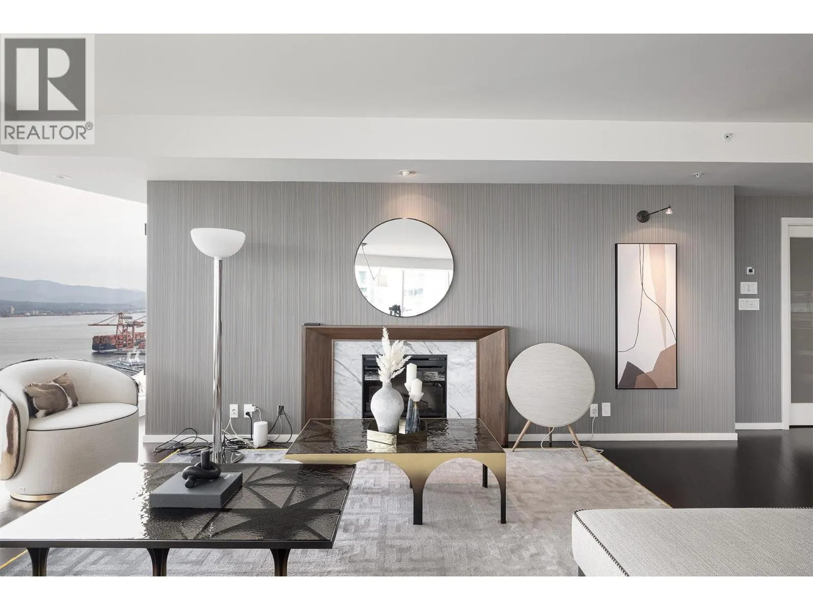 3307 1011 W CORDOVA STREET