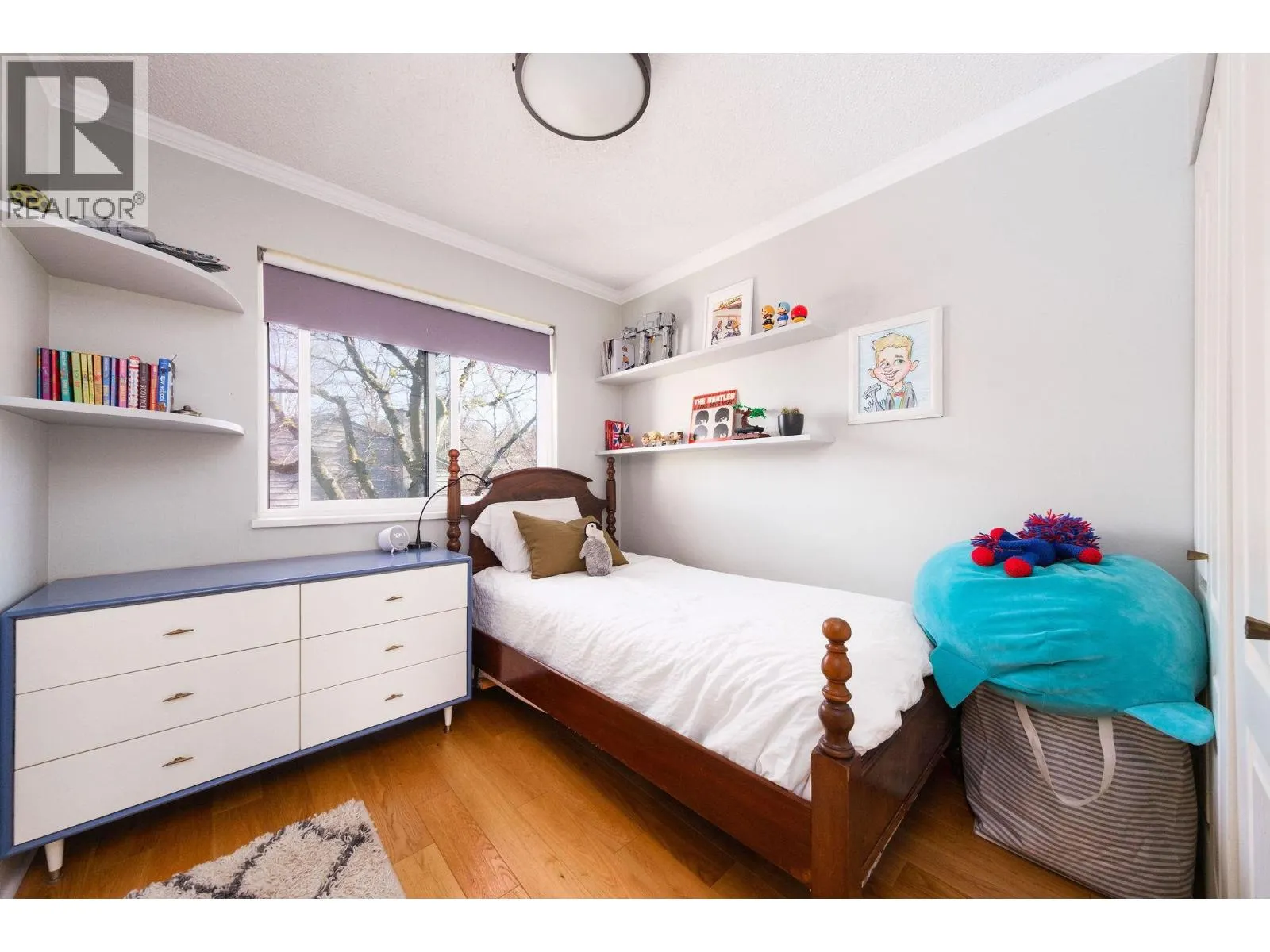 36 1910 CEDAR VILLAGE CRESCENT