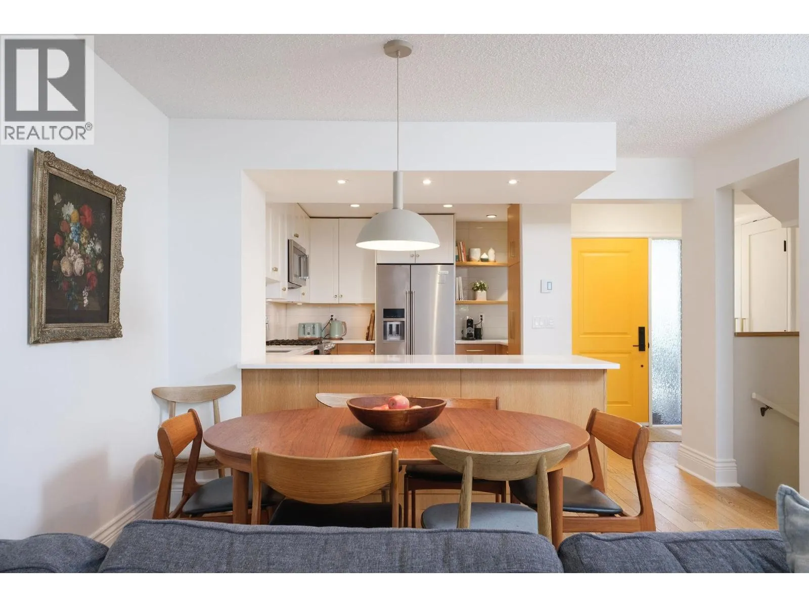 36 1910 CEDAR VILLAGE CRESCENT