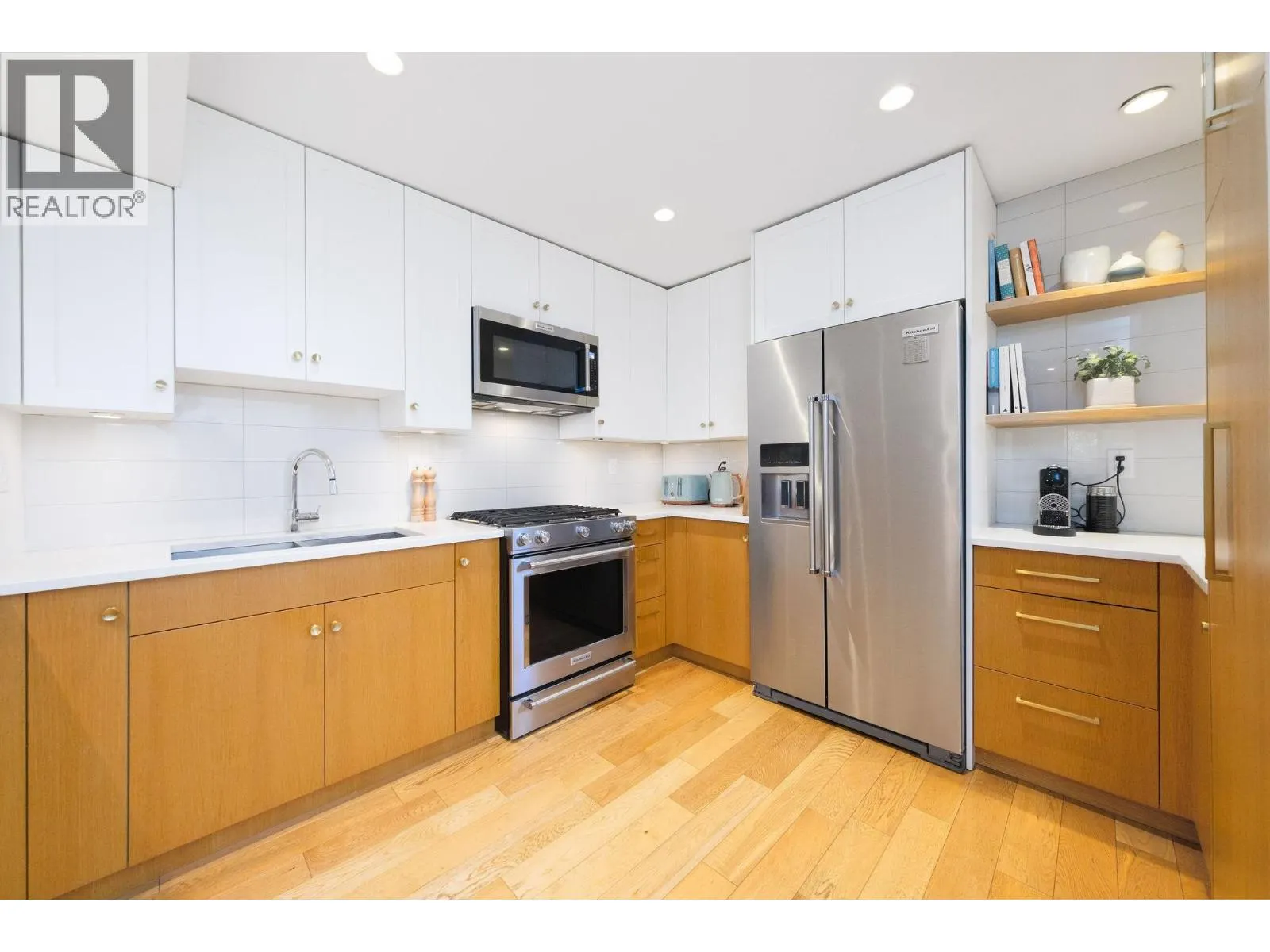 36 1910 CEDAR VILLAGE CRESCENT