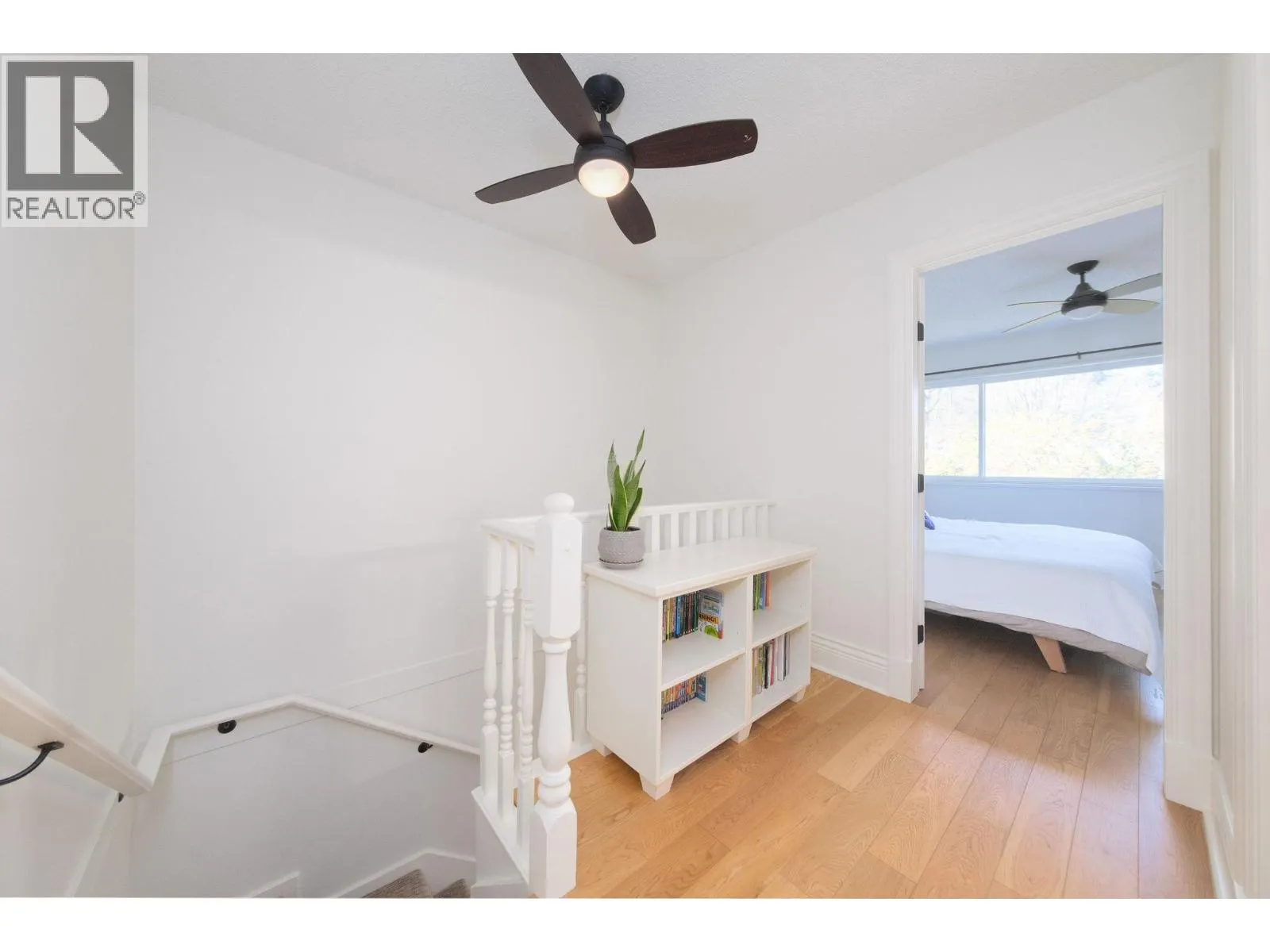 36 1910 CEDAR VILLAGE CRESCENT