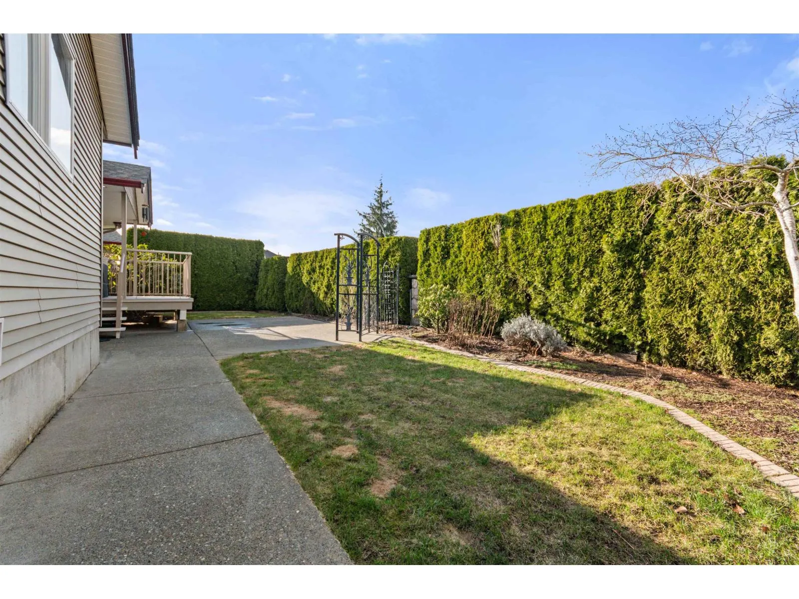 16 7330 ELM ROAD|Agassiz