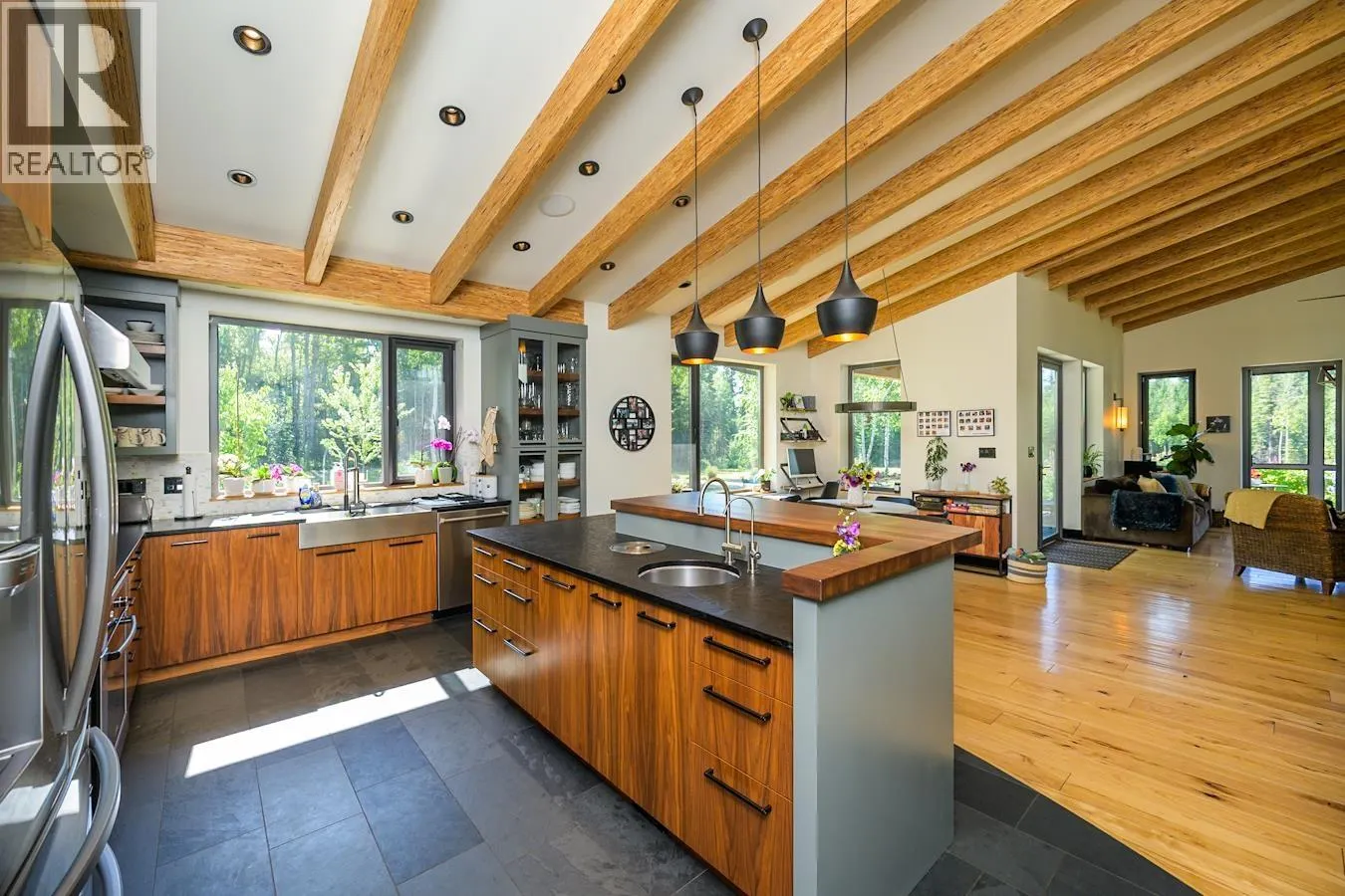 3400 HILDEBRANDT ROAD