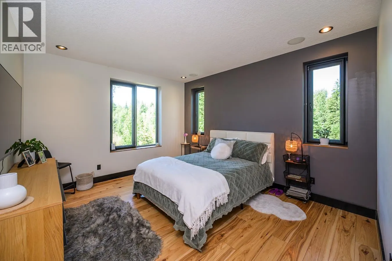 3400 HILDEBRANDT ROAD