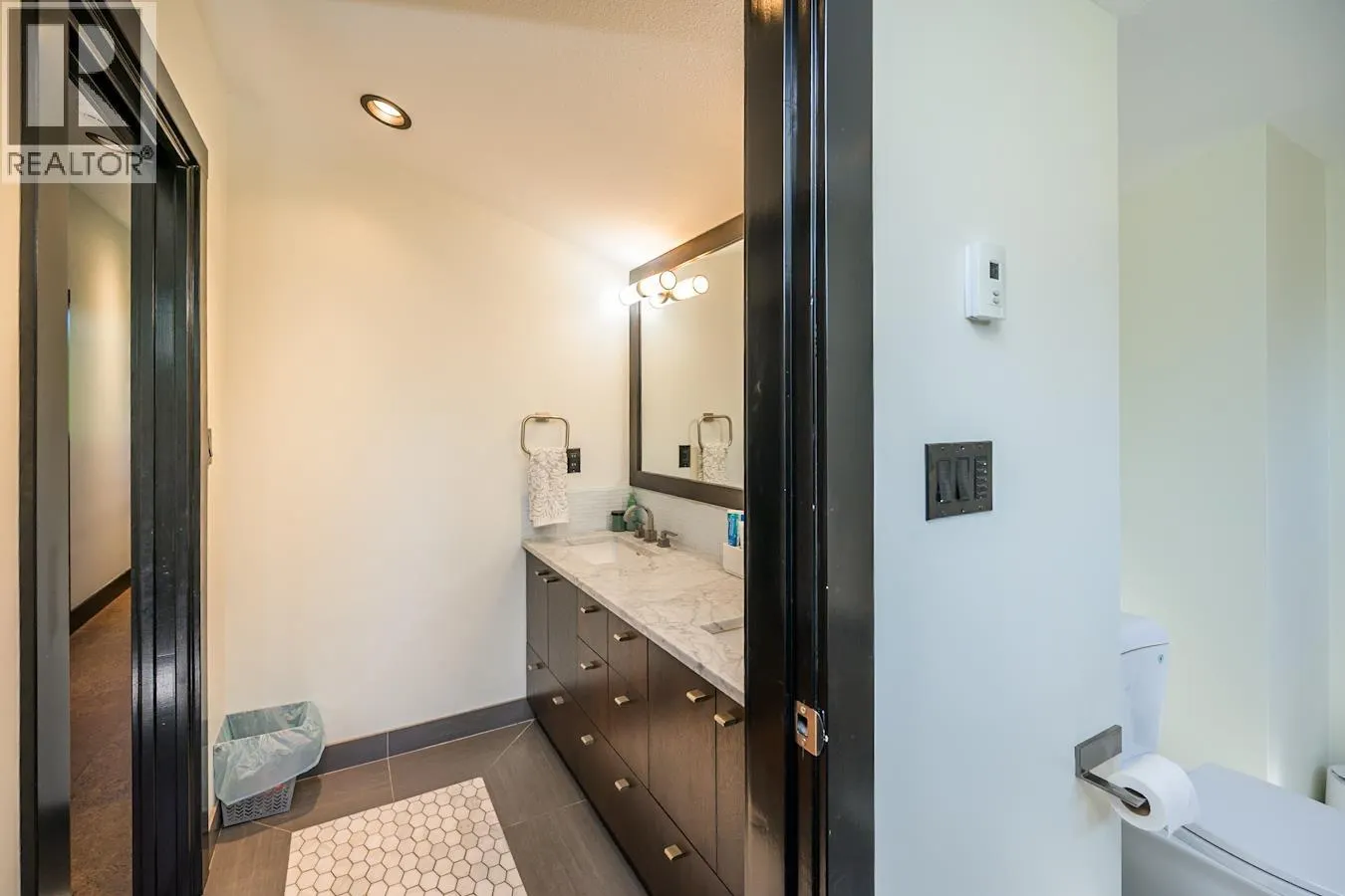 3400 HILDEBRANDT ROAD