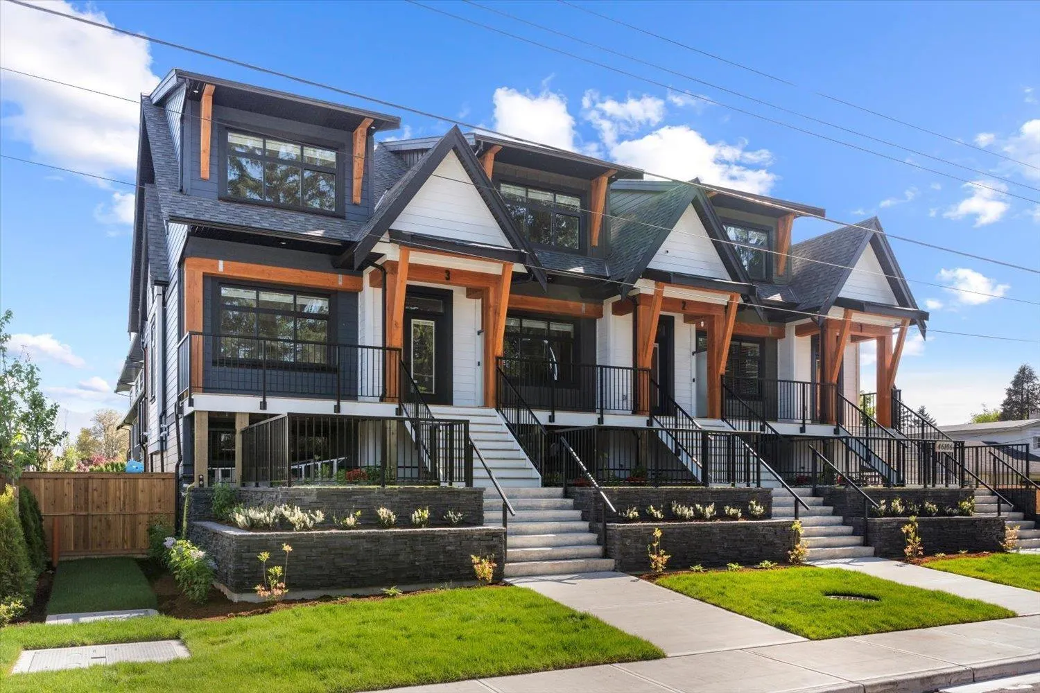 2 46106 RIVERSIDE DRIVE|Chilliwack Proper East
