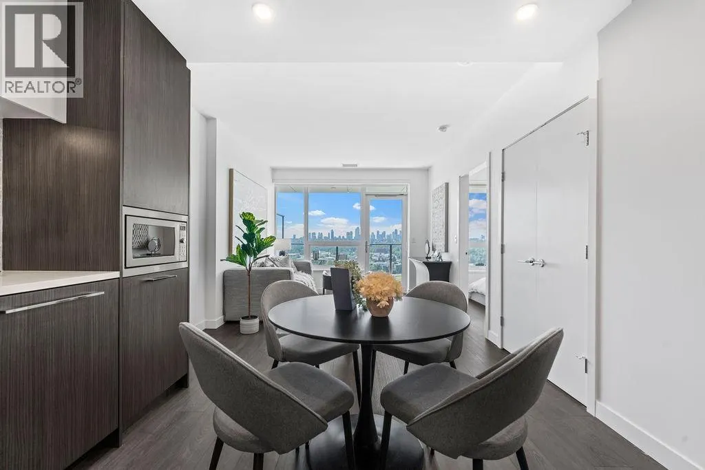1905 2425 ALPHA AVENUE
