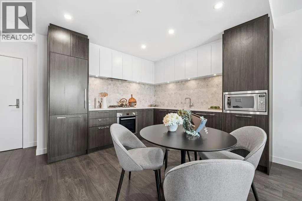 1905 2425 ALPHA AVENUE