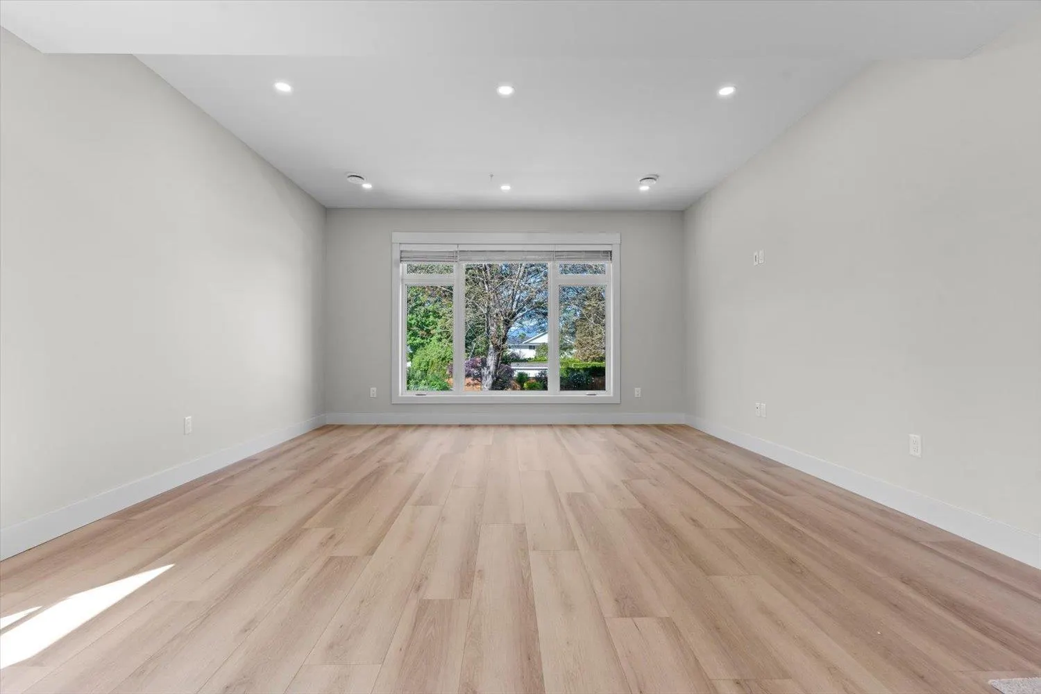 5 46106 RIVERSIDE DRIVE|Chilliwack Proper East