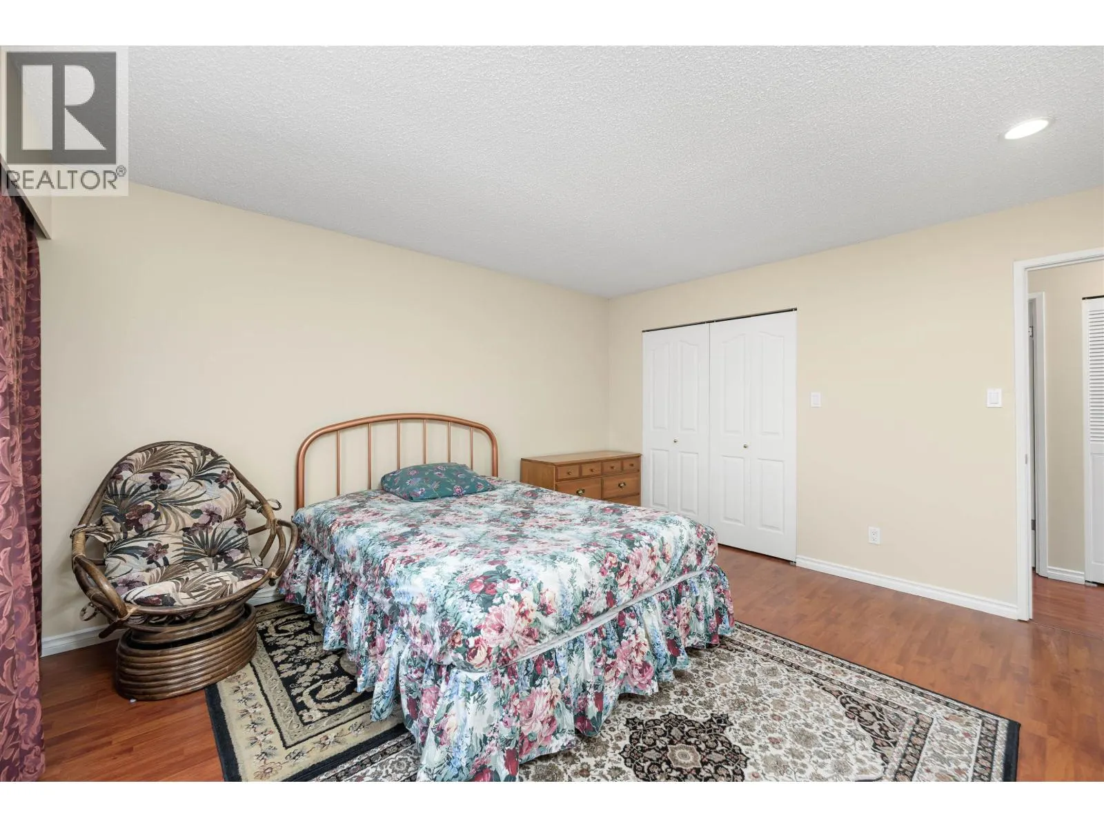 8680 DEMOREST DRIVE