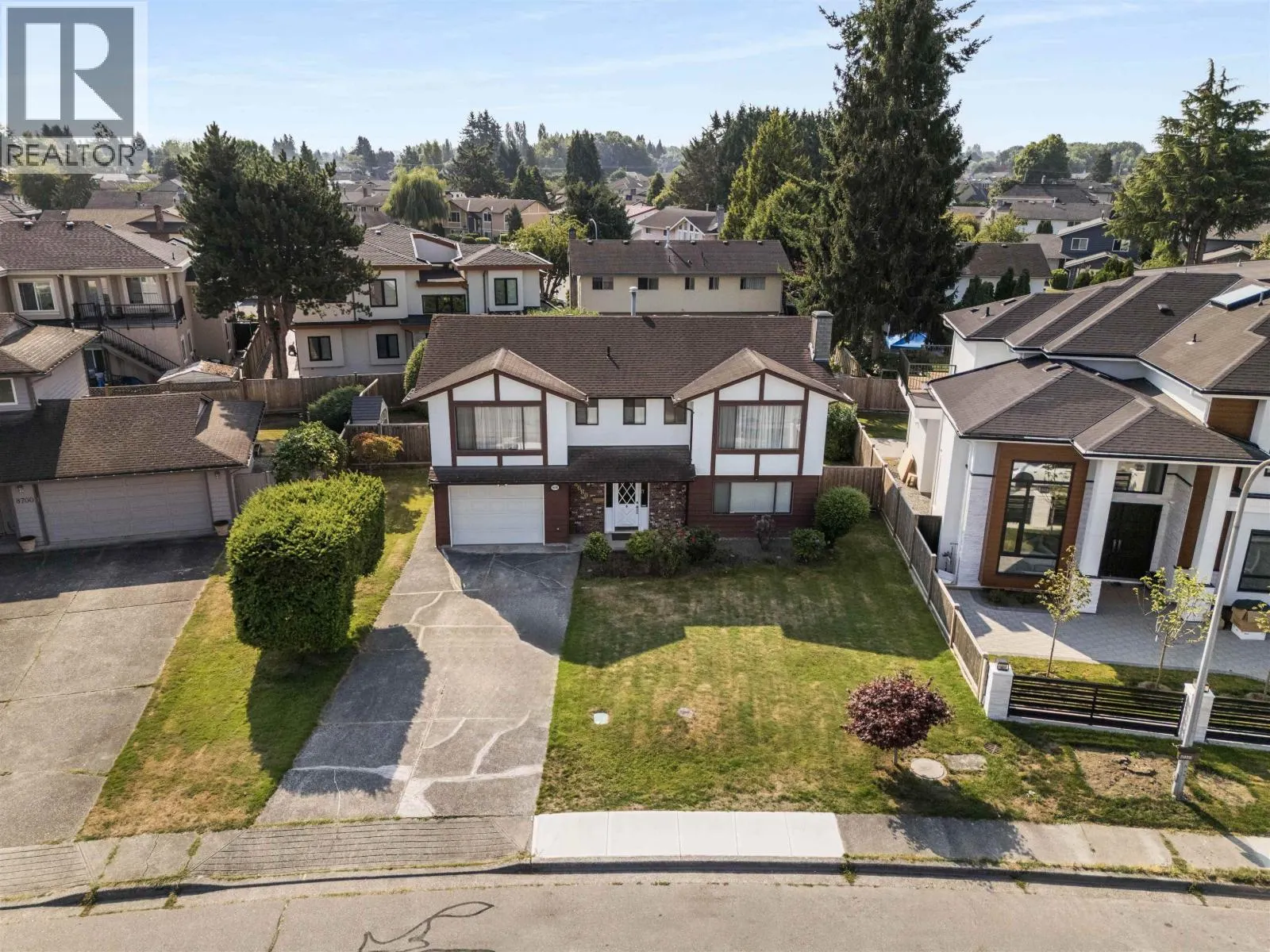 8680 DEMOREST DRIVE