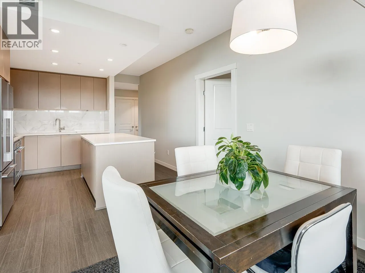 401 2651 LIBRARY LANE