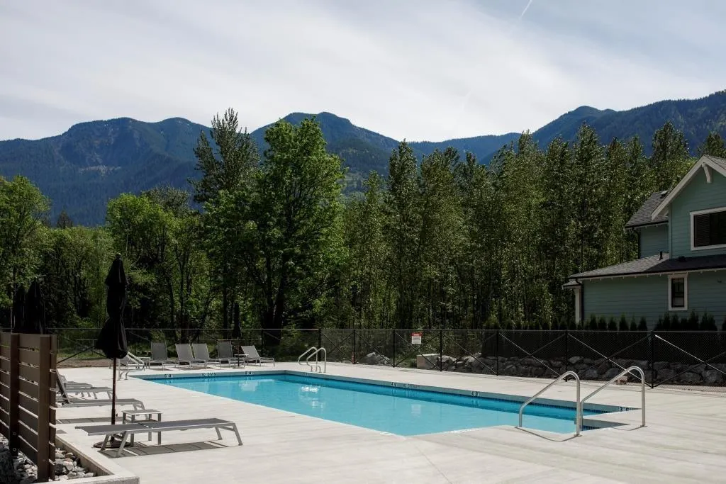 43390 CREEKSIDE CIRCLE|Cultus Lake South