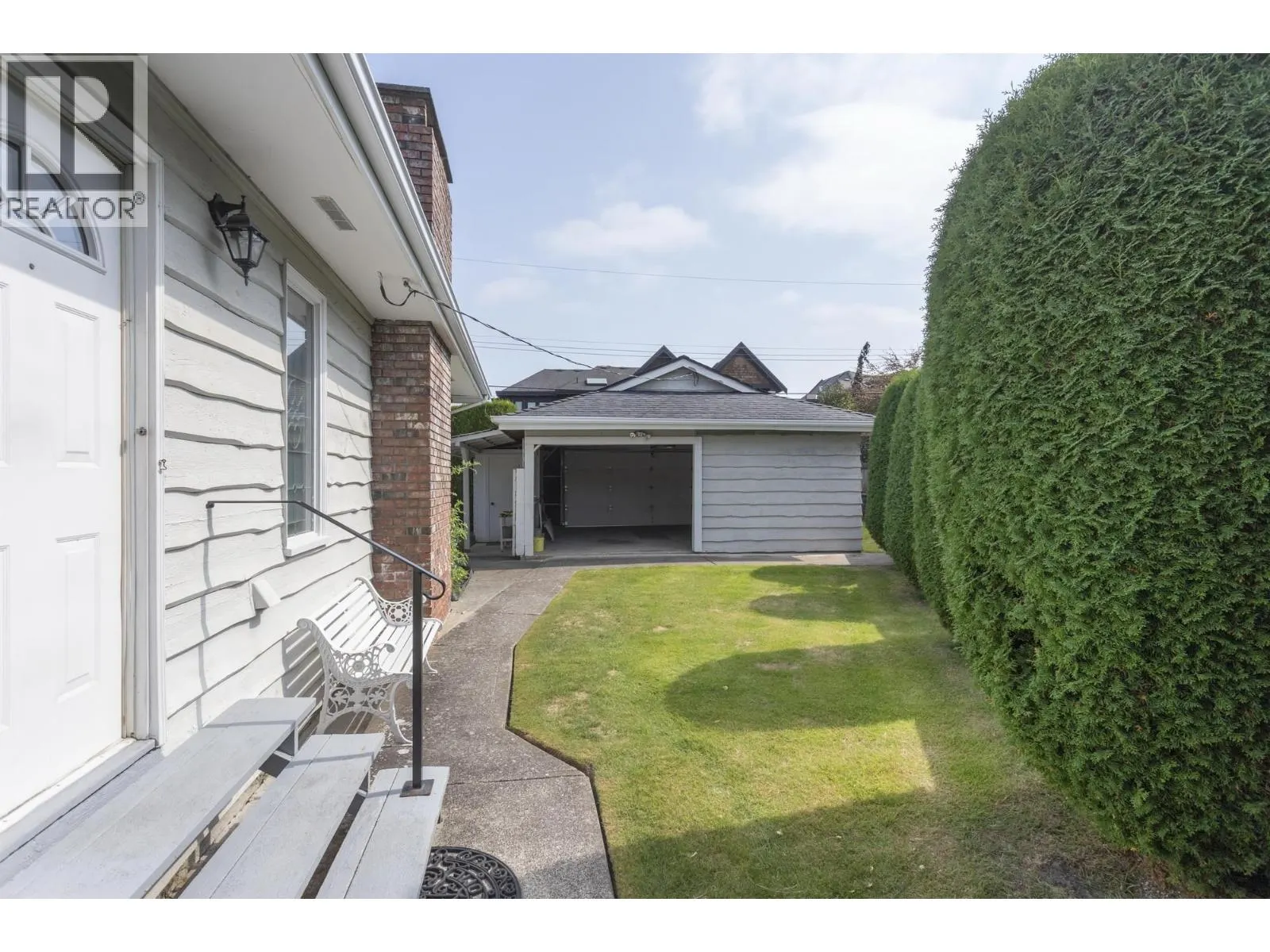 7800 SUNNYDENE ROAD