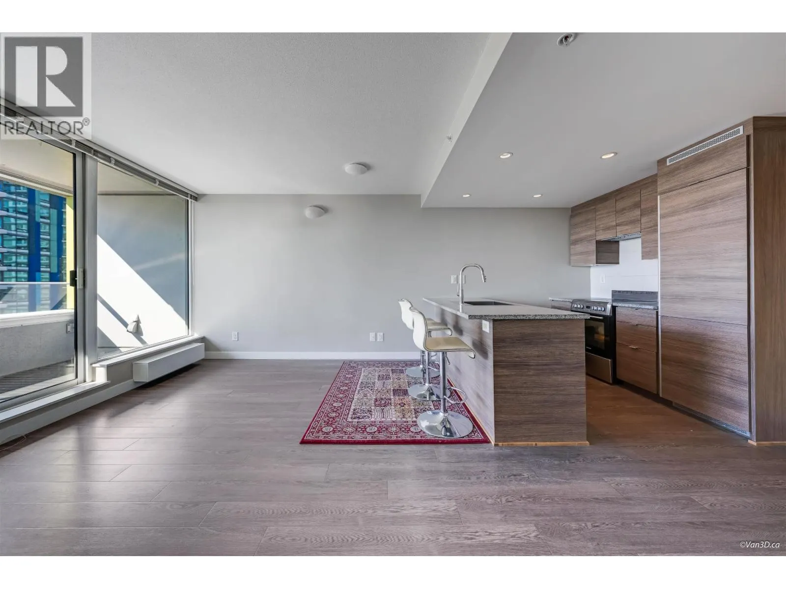 1205 488 SW MARINE DRIVE