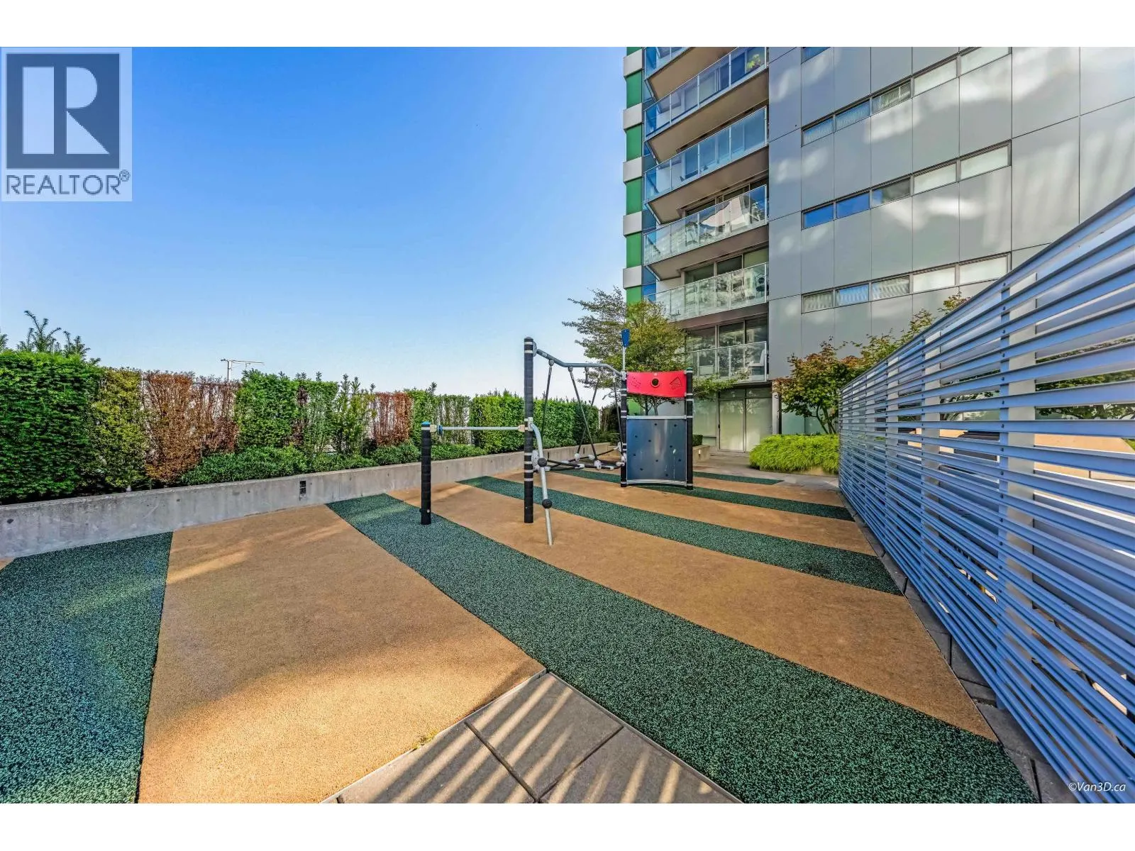 1205 488 SW MARINE DRIVE