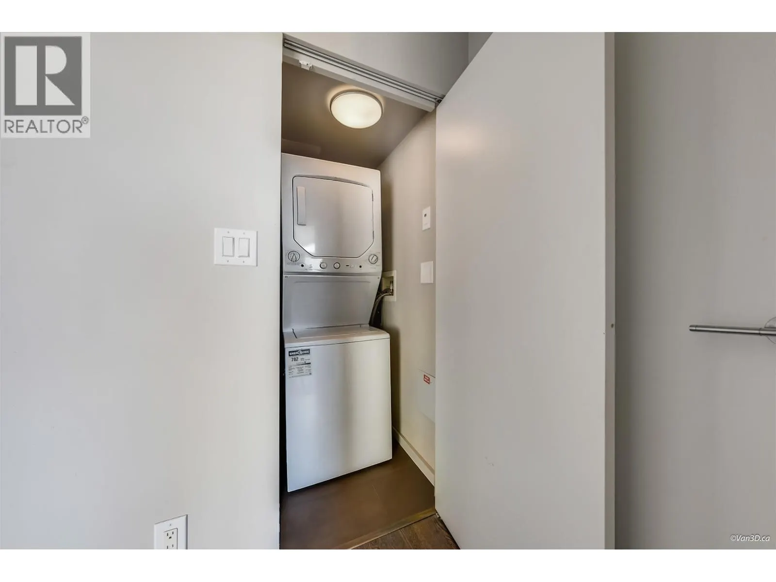 1205 488 SW MARINE DRIVE