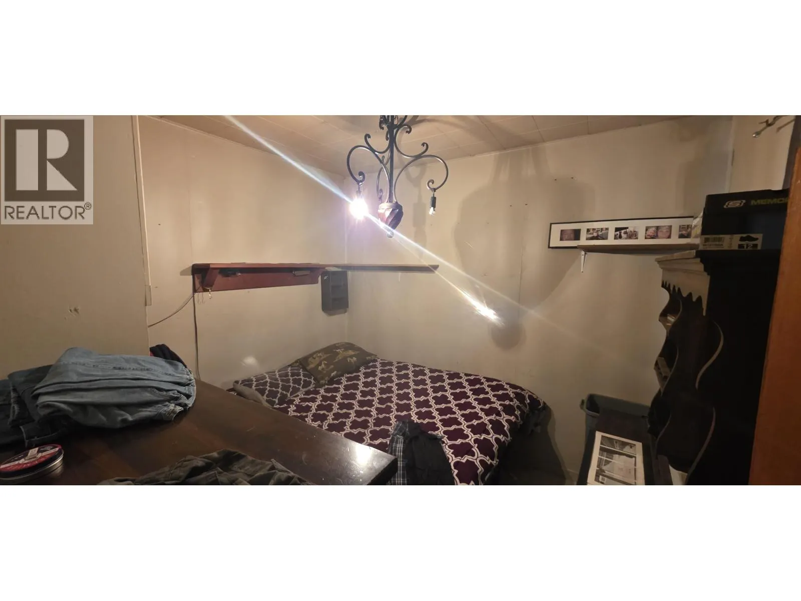 60 BAYVIEW DRIVE