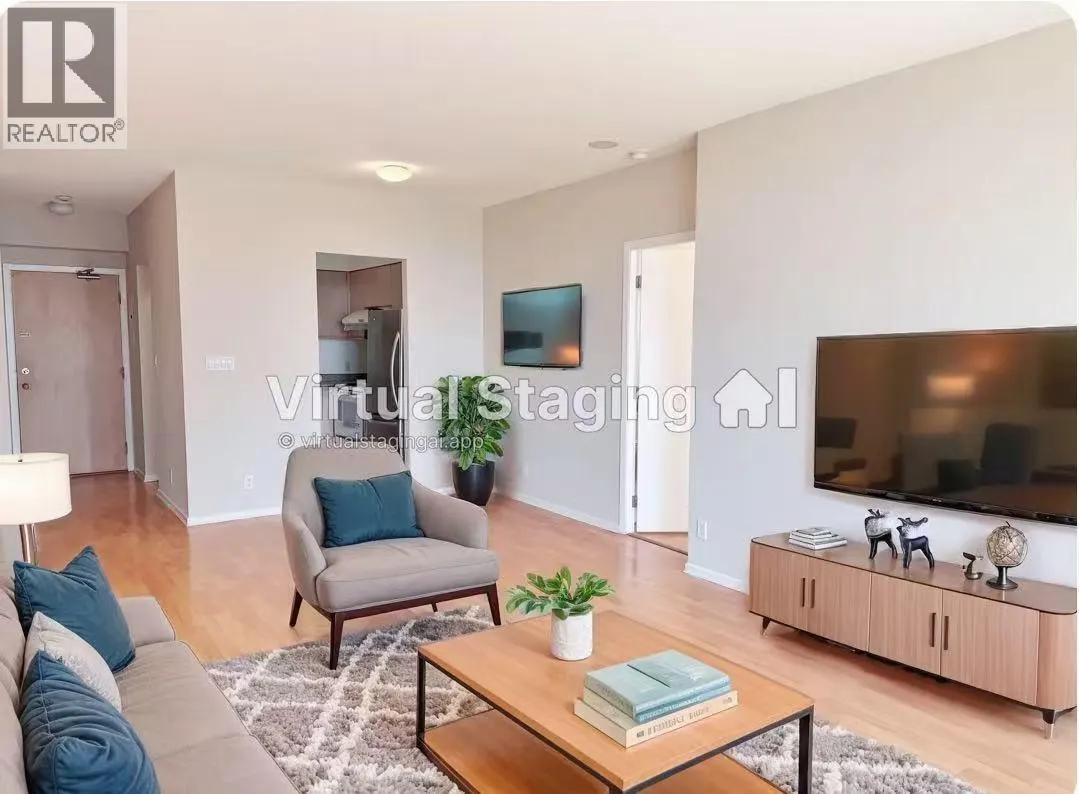 808 8871 LANSDOWNE ROAD