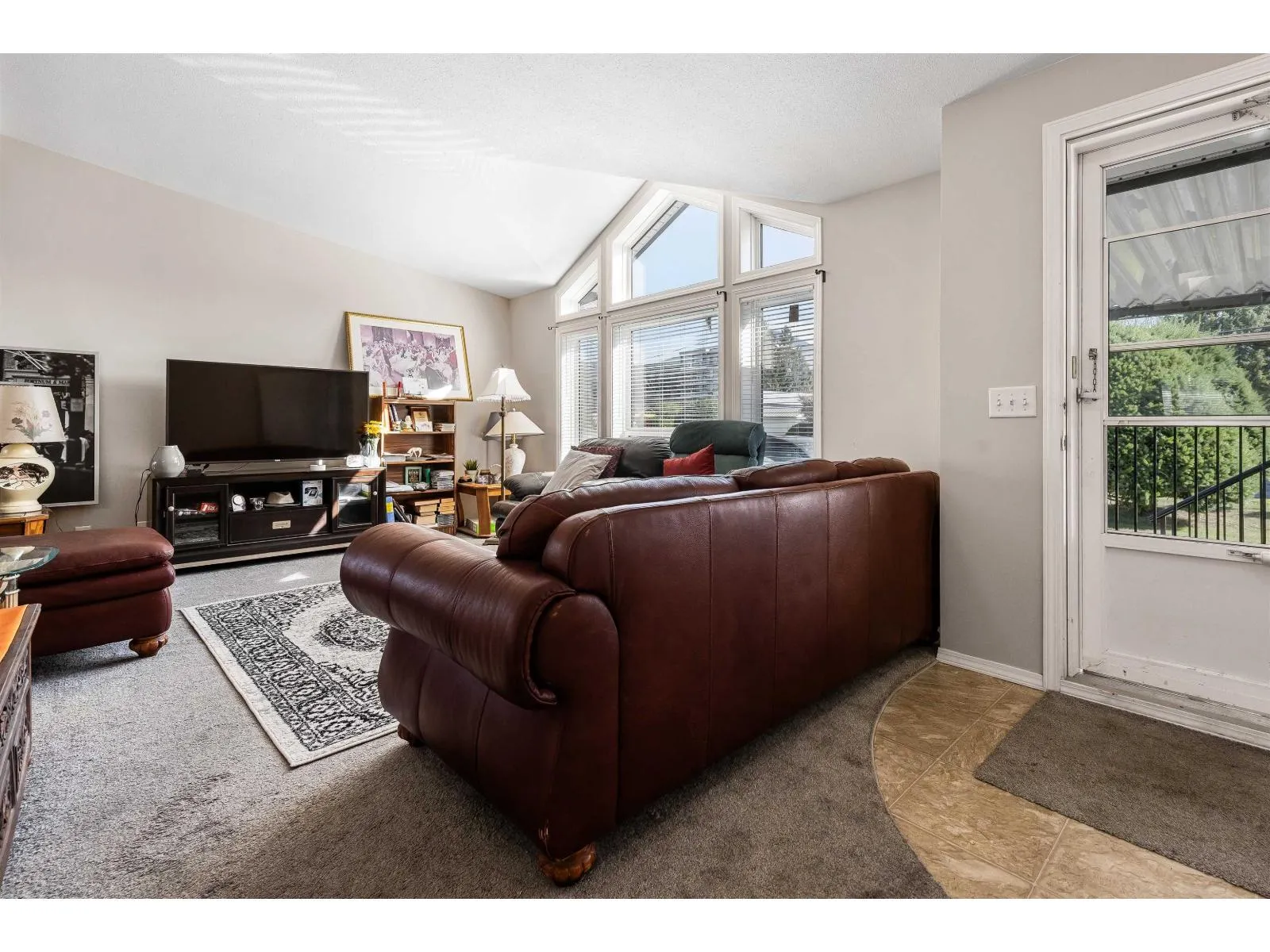 37 6035 VEDDER ROAD|Sardis South