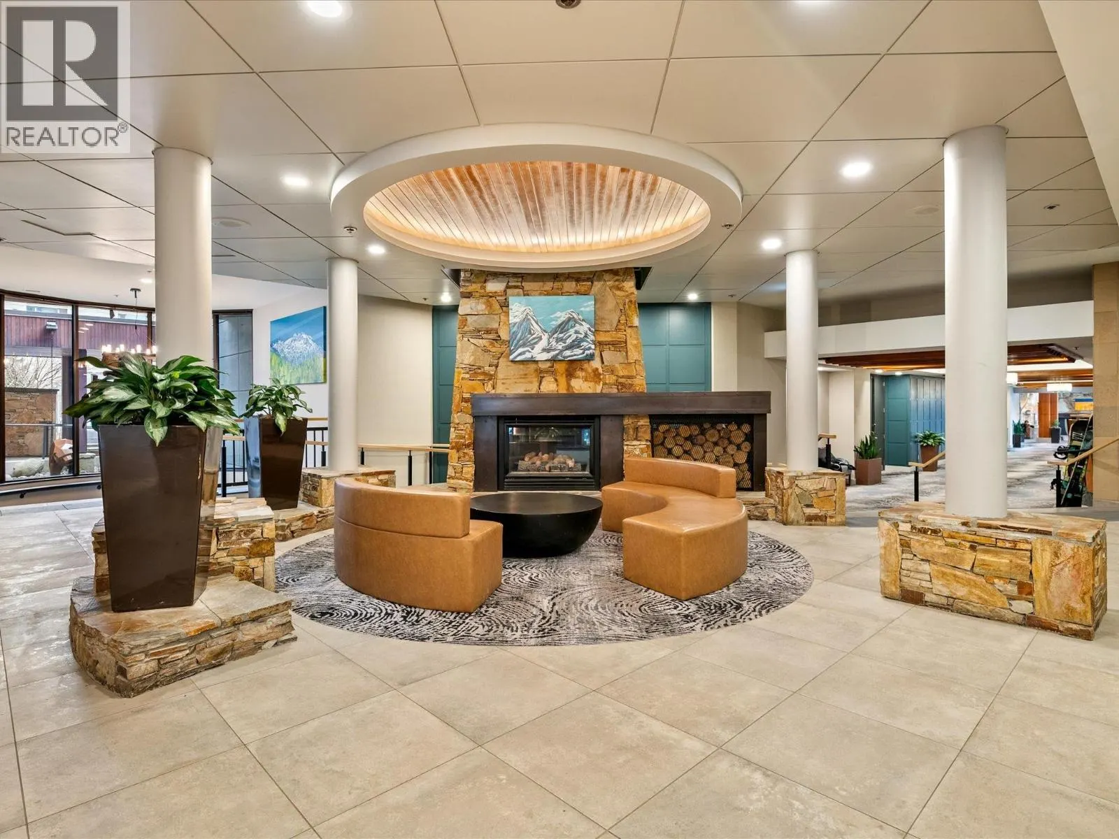 161 4050 WHISTLER WAY