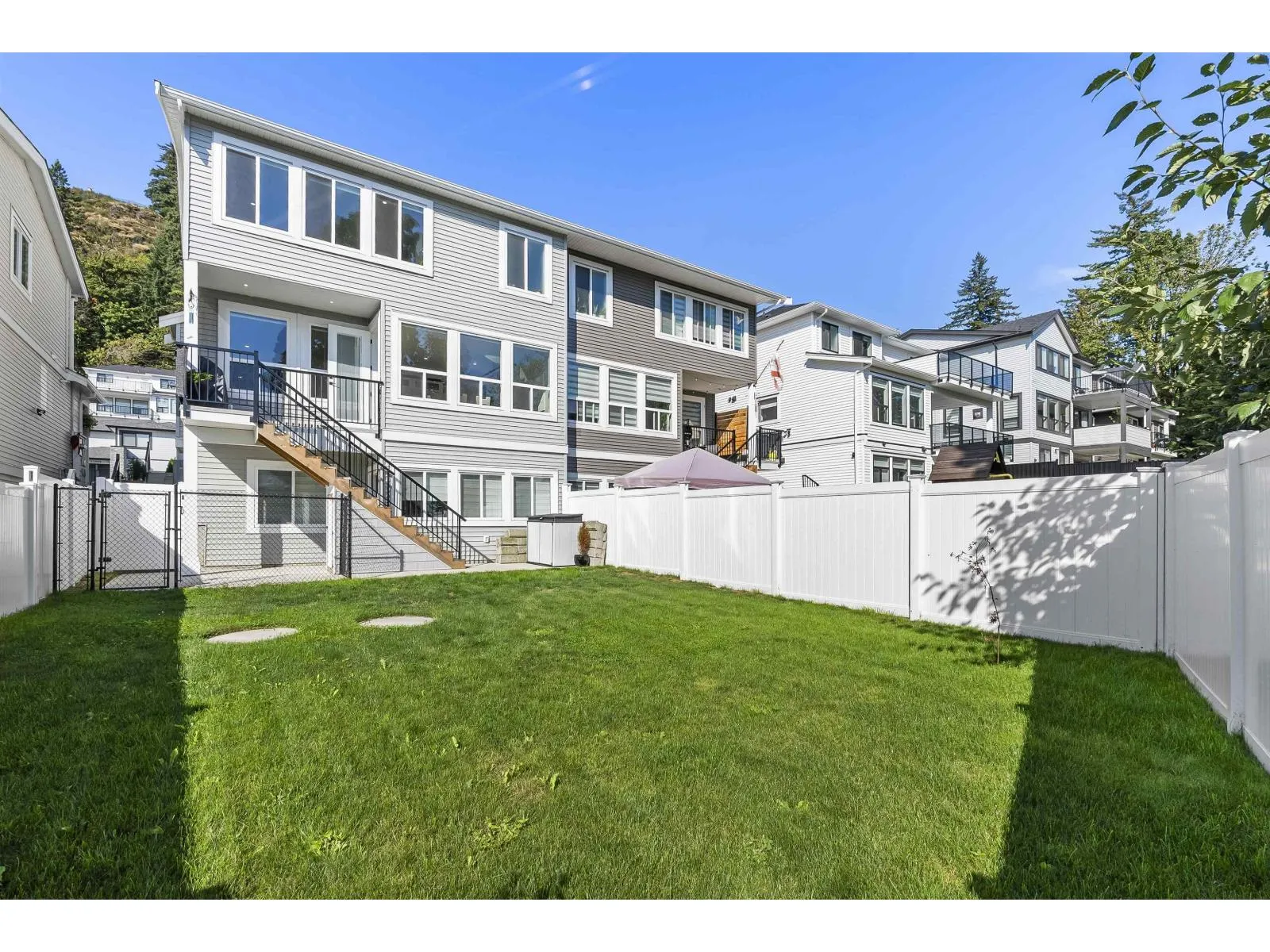 34008 BARKER COURT