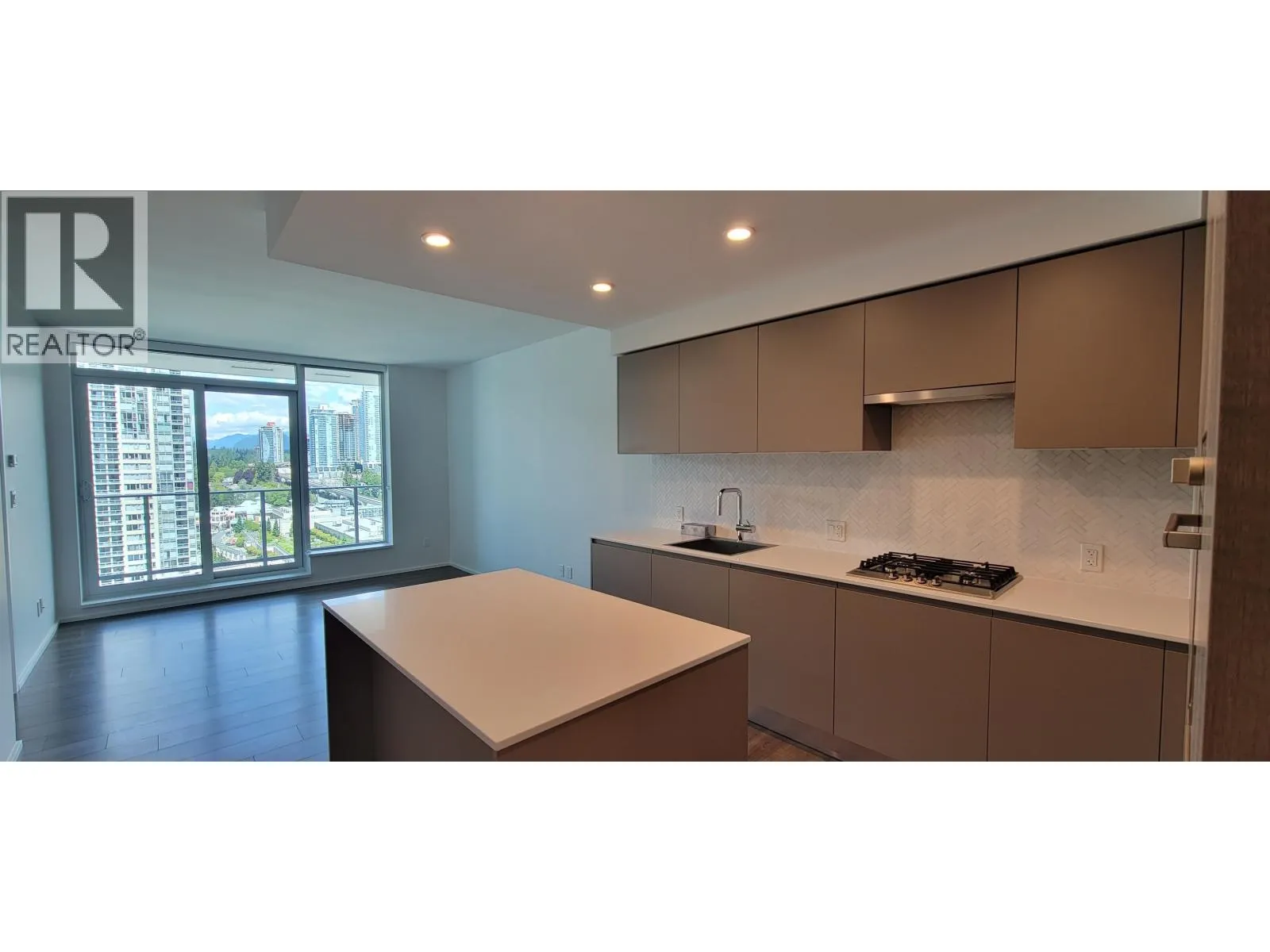 1711 3809 EVERGREEN PLACE