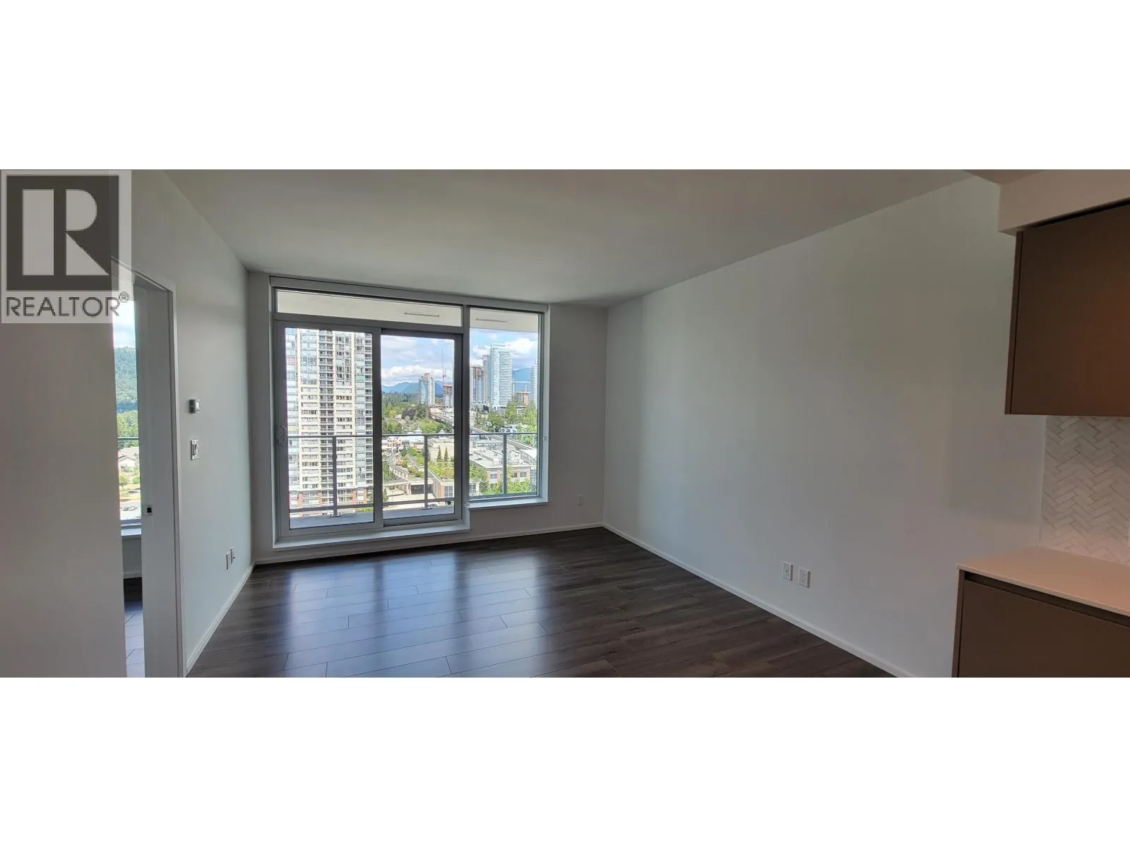 1711 3809 EVERGREEN PLACE