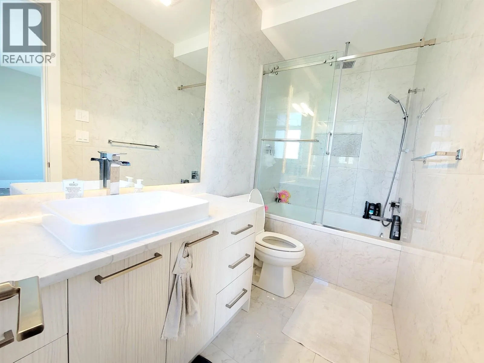 5988 GIBBONS DRIVE
