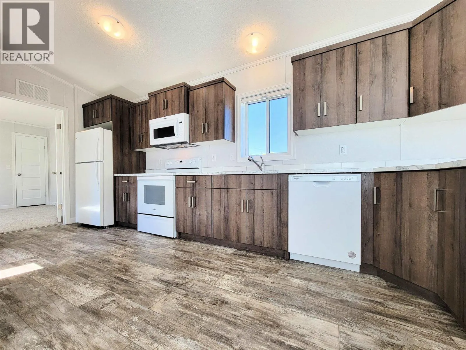 80 684 NORTH FRASER ROAD